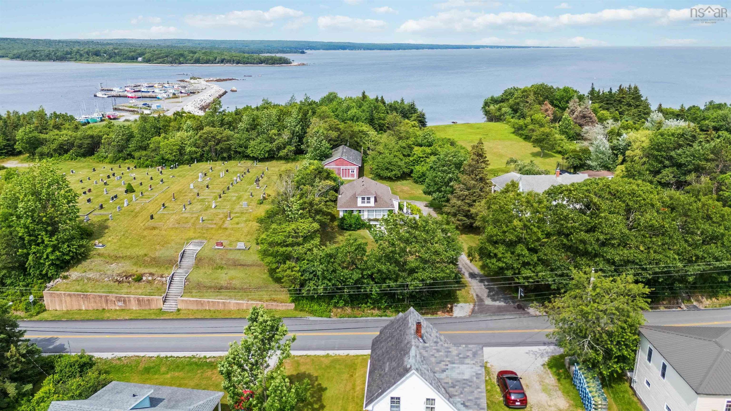 $324,900.00: 291 Central Port Mouton Road, Port Mouton