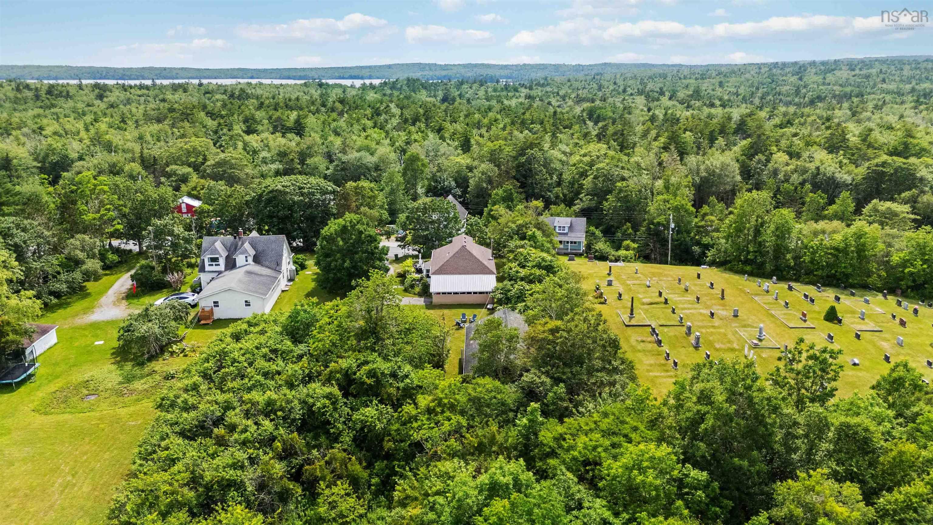 $324,900.00: 291 Central Port Mouton Road, Port Mouton