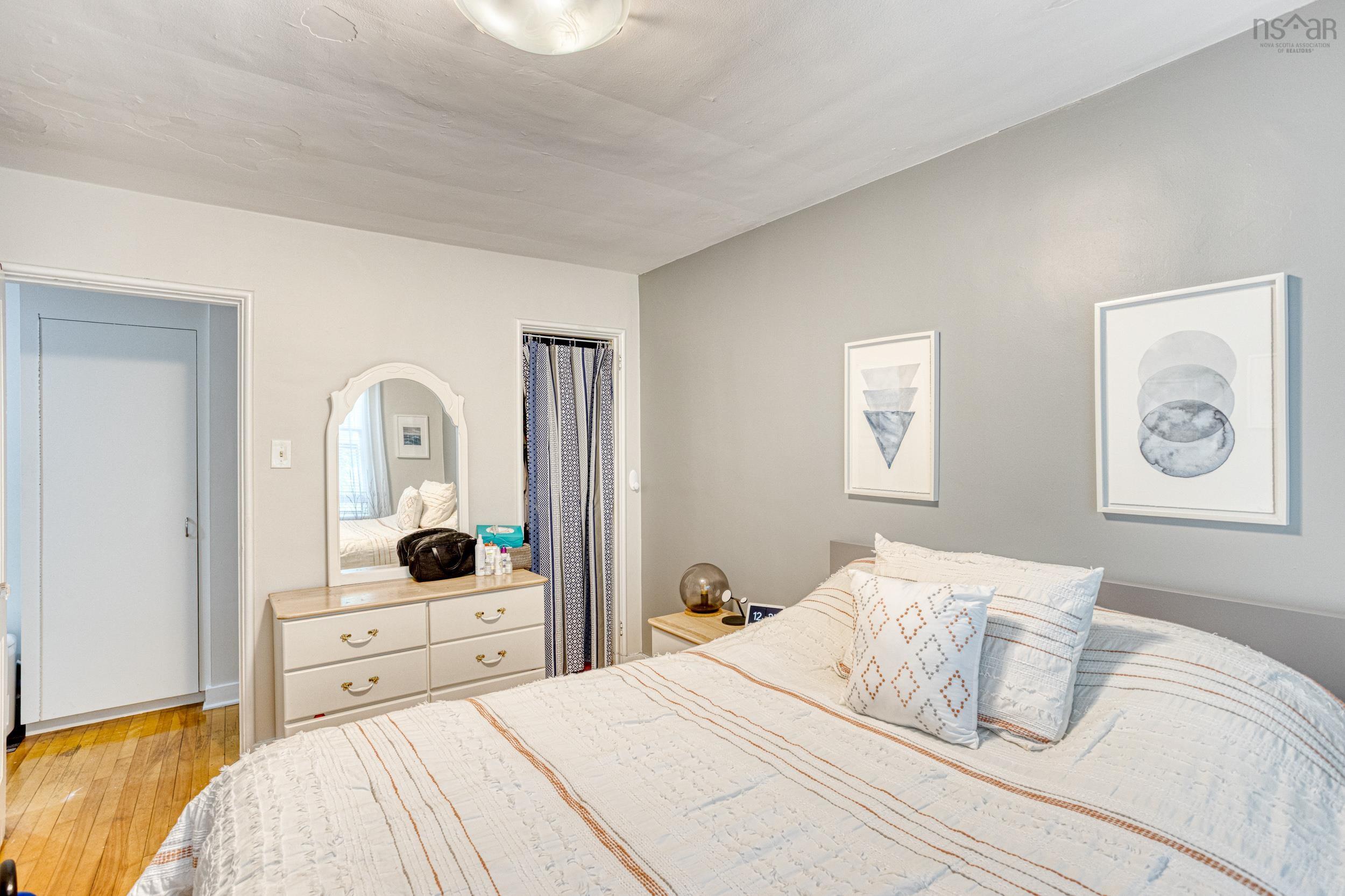 $709,900.00: 2519.21 Quinn Street, Halifax