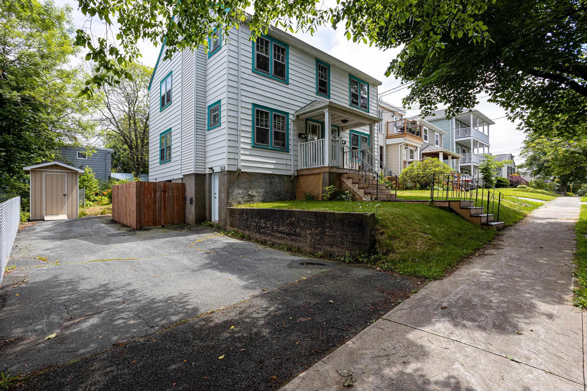$709,900.00: 2519.21 Quinn Street, Halifax