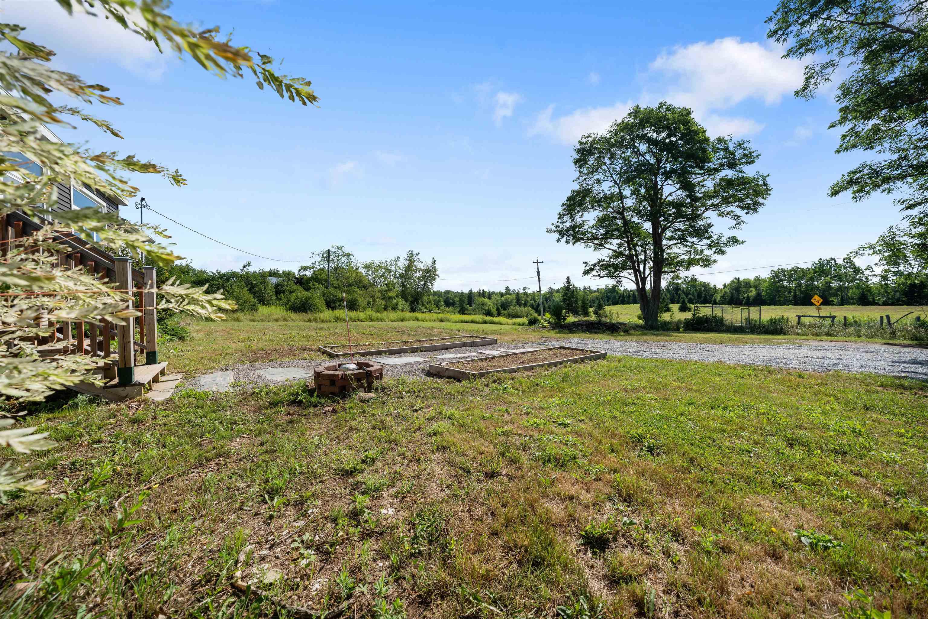 $349,900.00: 2153 Highway 236, Mosherville