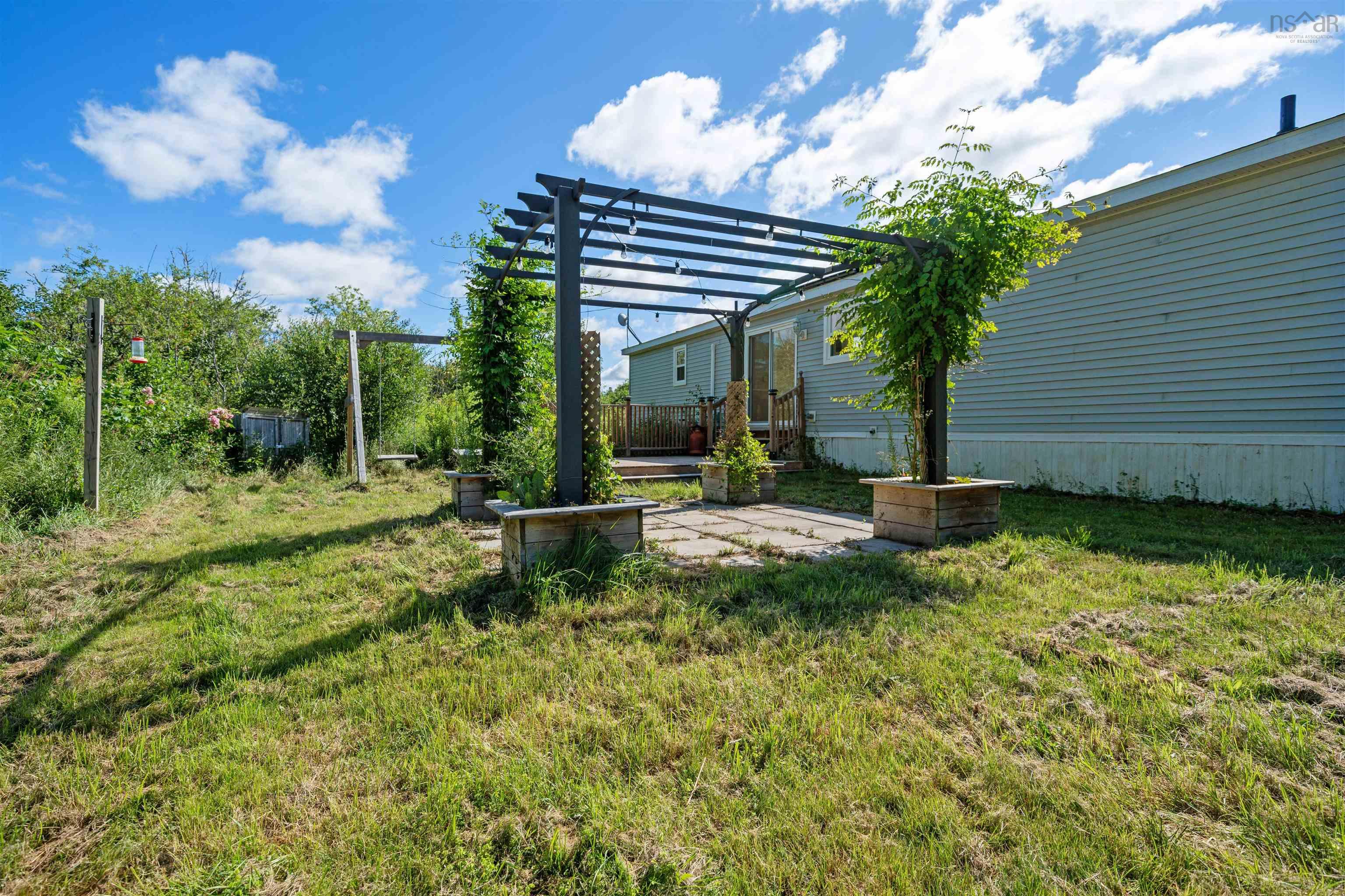 $349,900.00: 2153 Highway 236, Mosherville