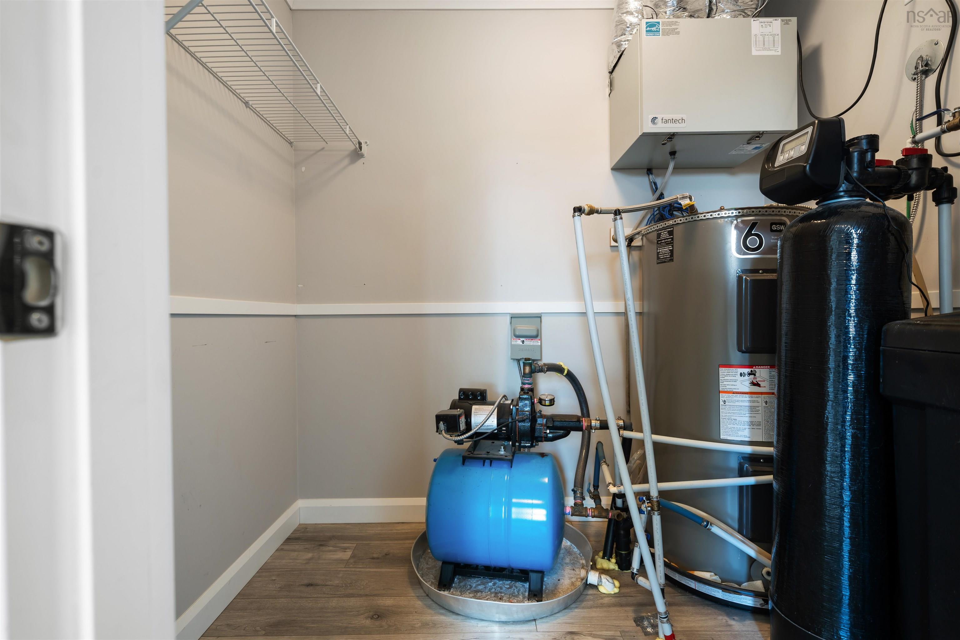 $349,900.00: 2153 Highway 236, Mosherville