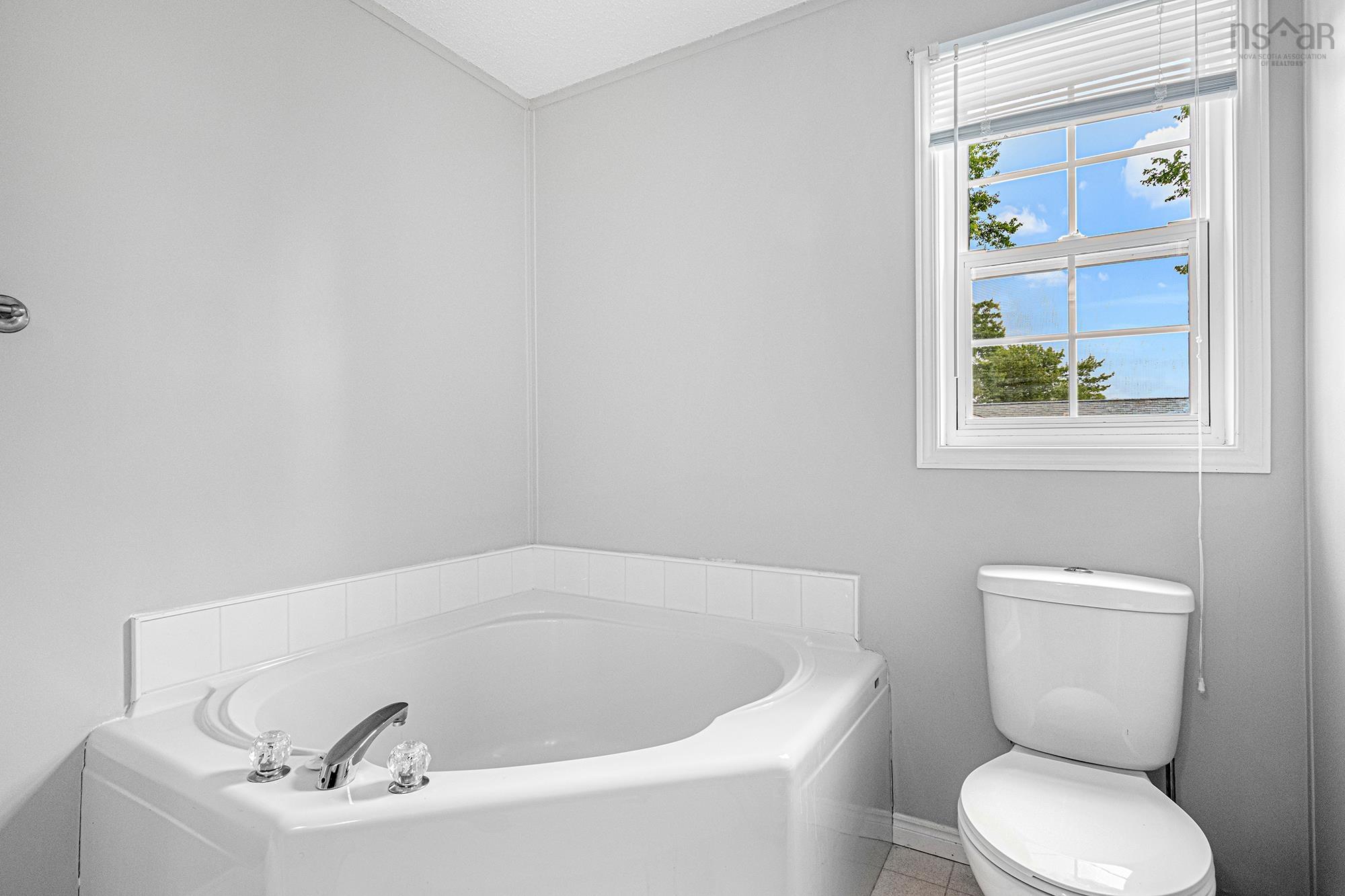 $314,900.00: 10 Seventh Street, Lucasville