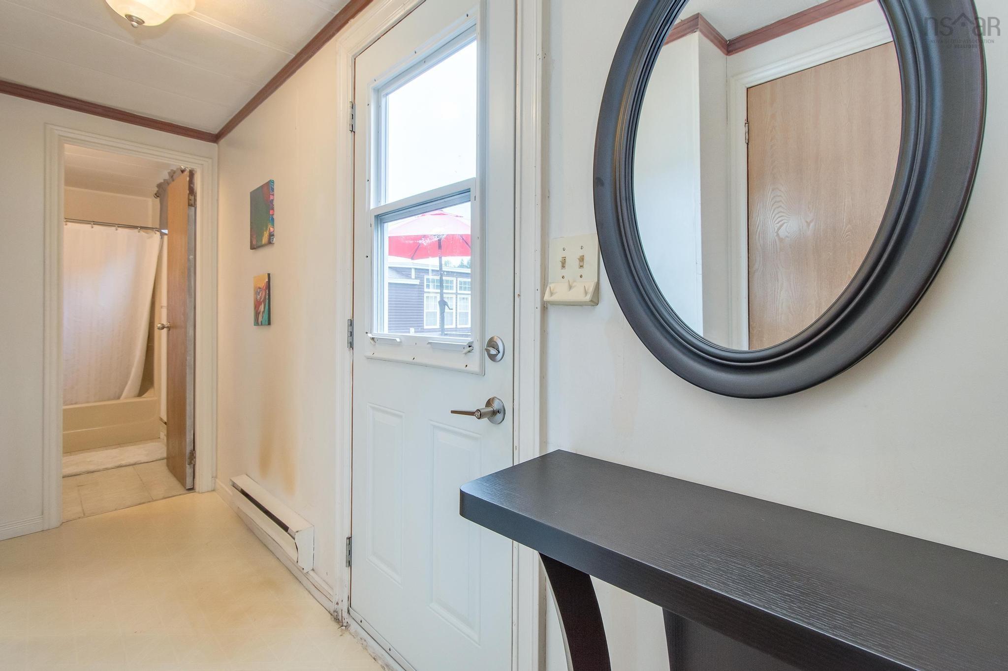 1 Wilson Avenue, Dartmouth, NS (MLS 202518420)