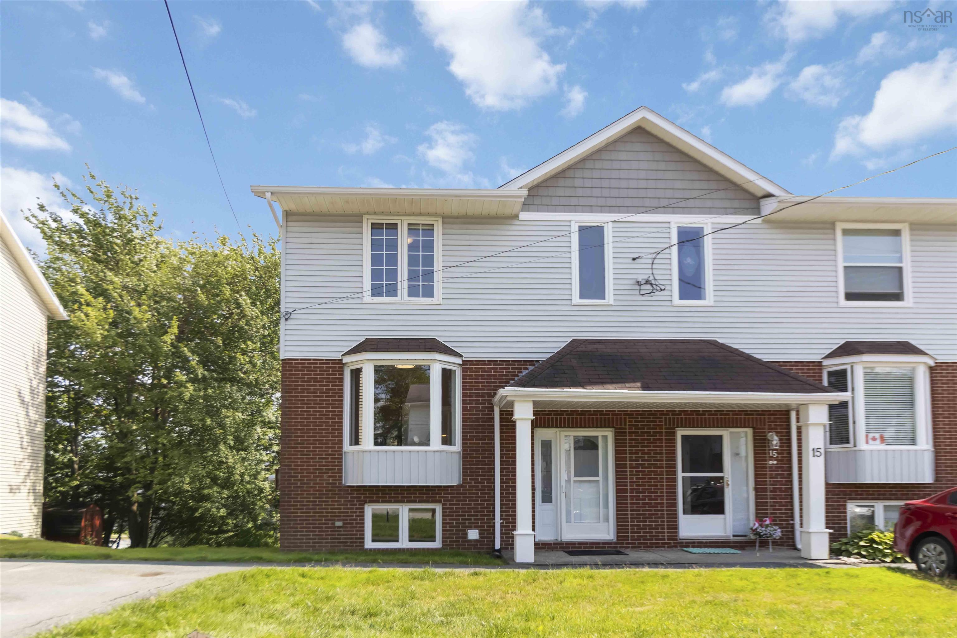 $399,900.00: 13 Collins Grove, Dartmouth