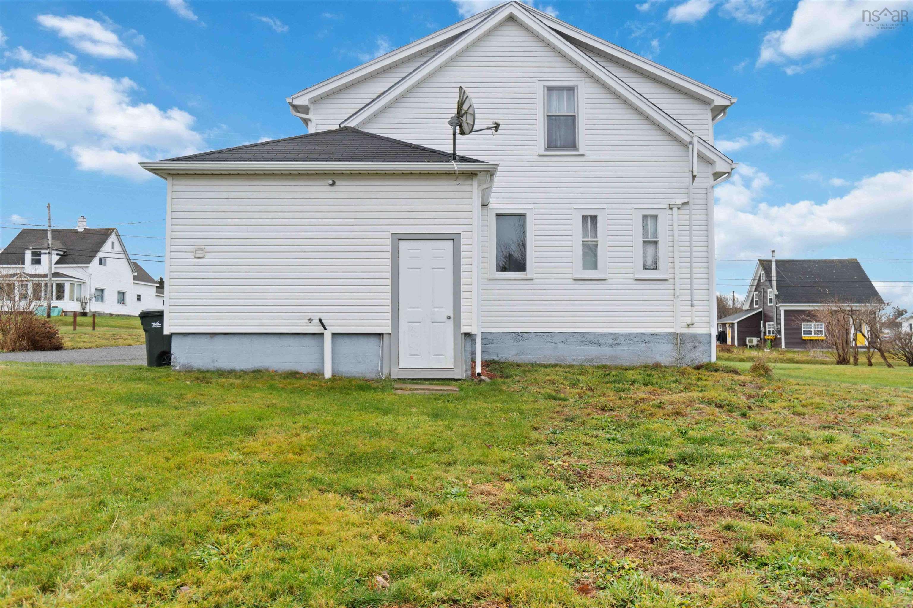 $229,000.00: 3605 Highway 1, St. Bernard