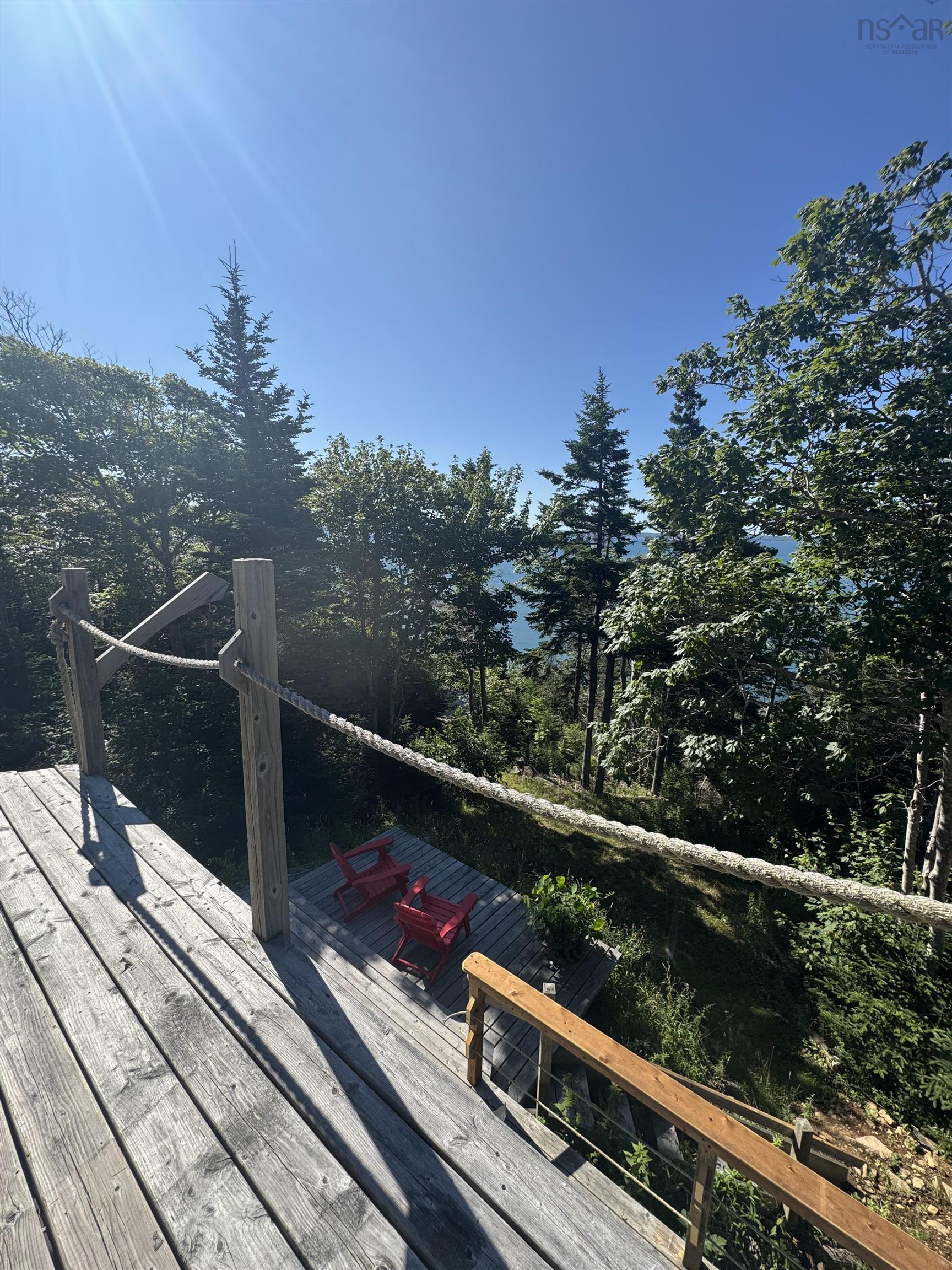 $327,000.00: 111 St Mary