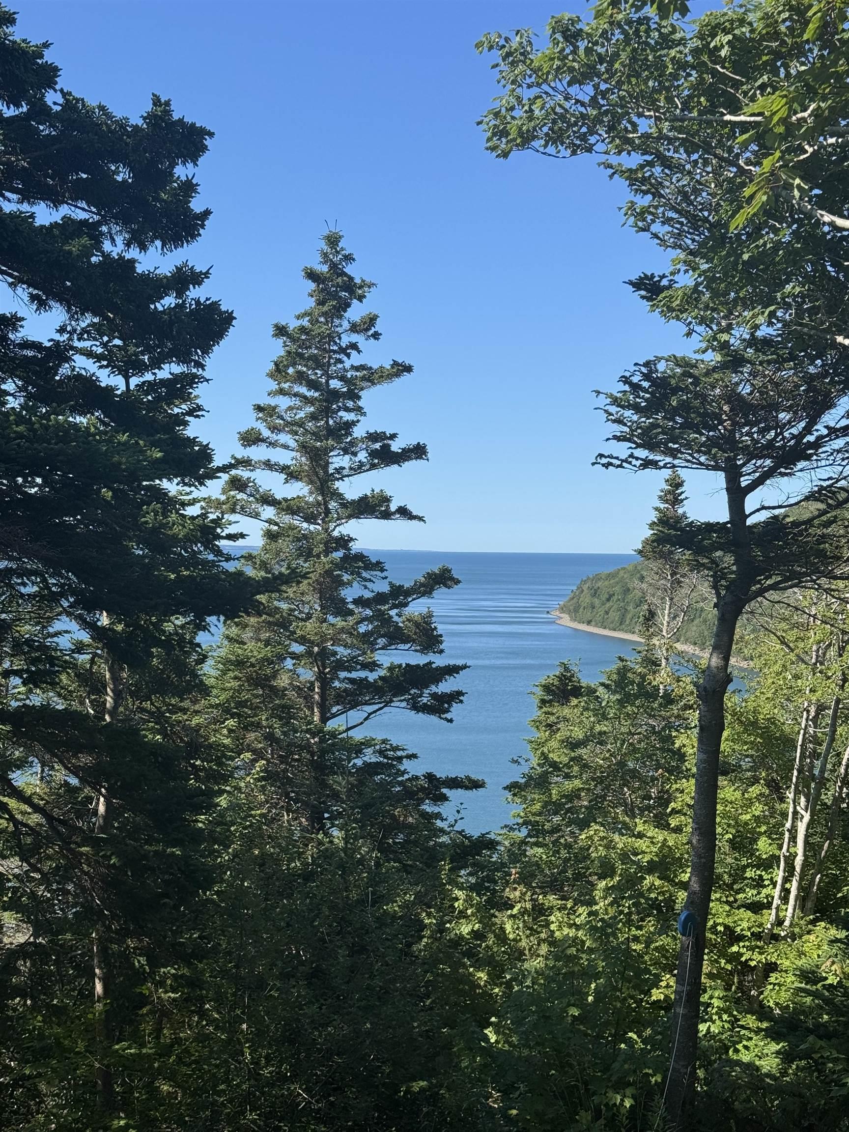 $327,000.00: 111 St Mary