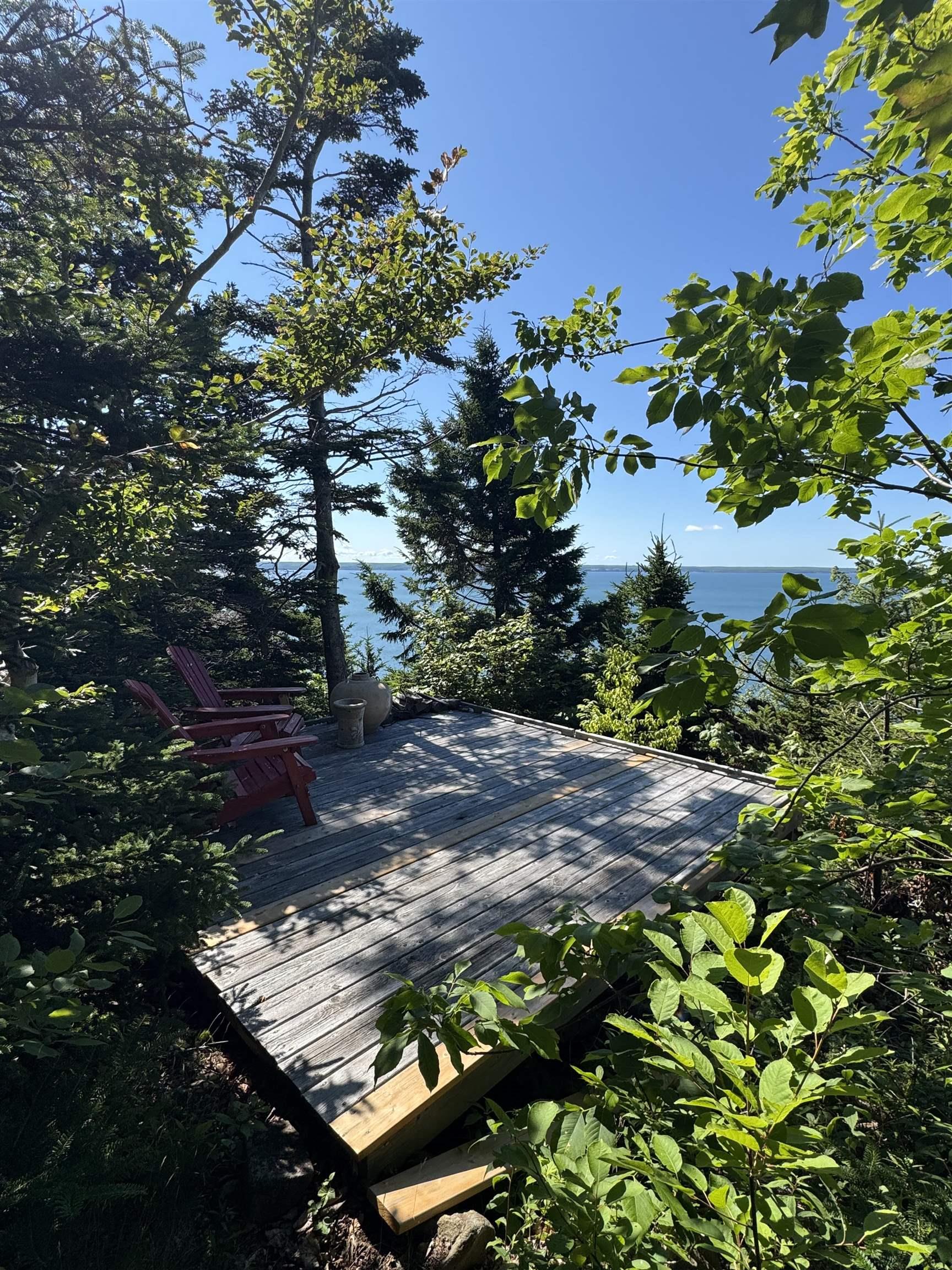 $327,000.00: 111 St Mary