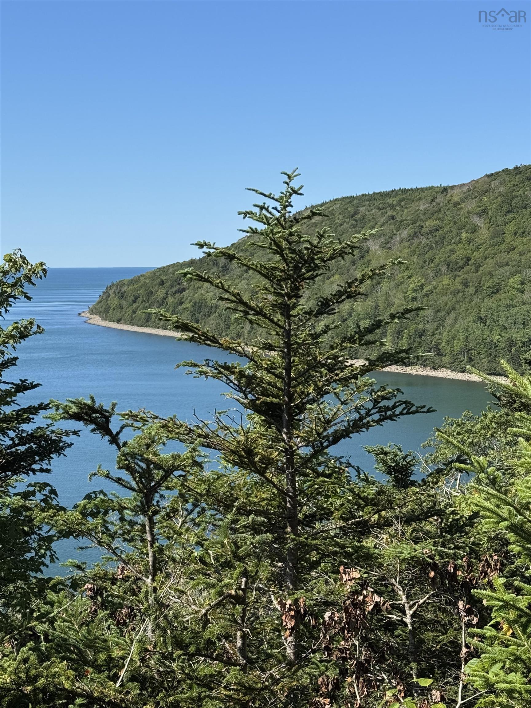 $327,000.00: 111 St Mary