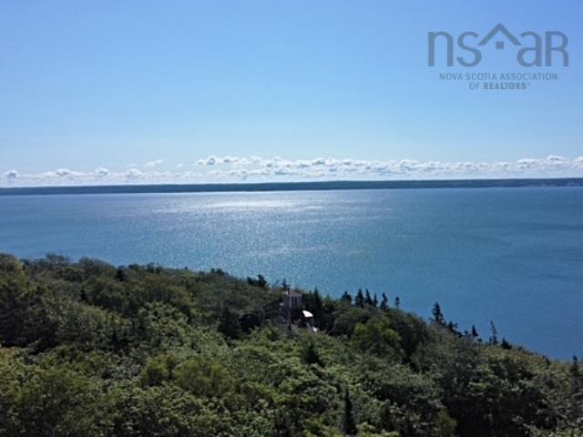 $327,000.00: 111 St Mary