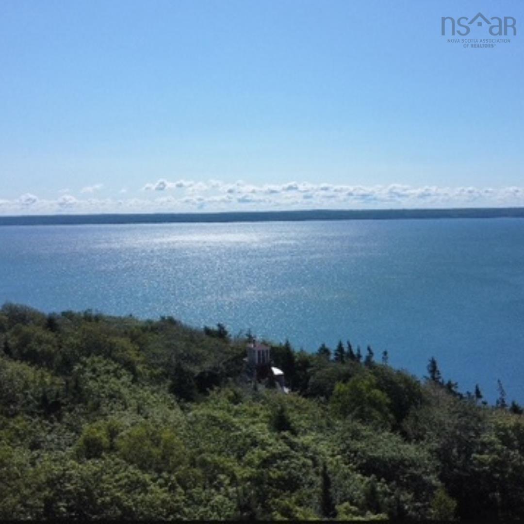 $327,000.00: 111 St Mary