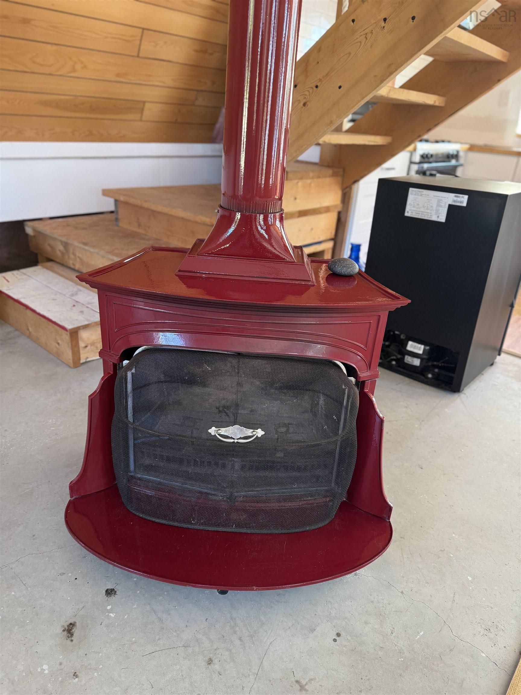 $327,000.00: 111 St Mary