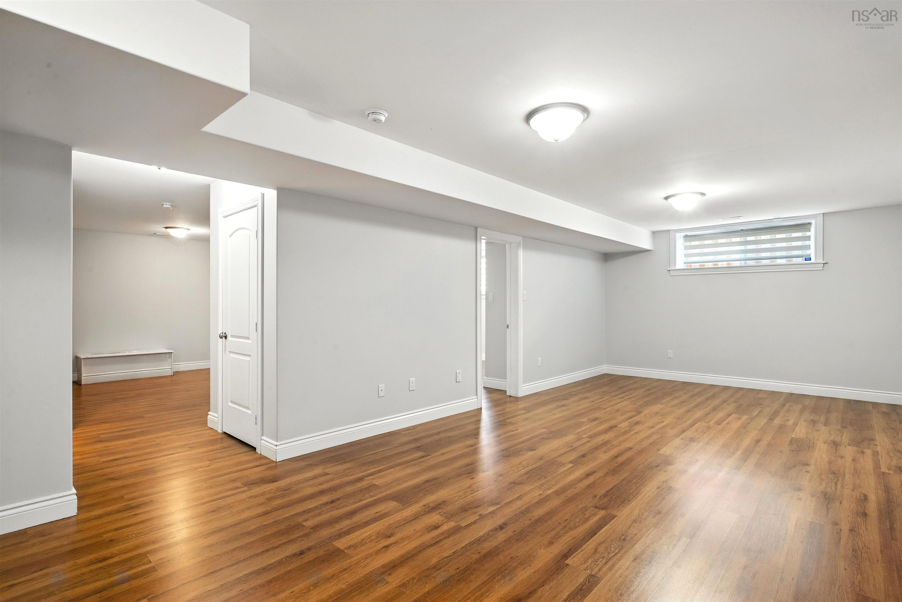 $929,900.00: 426 Southgate Drive, Bedford