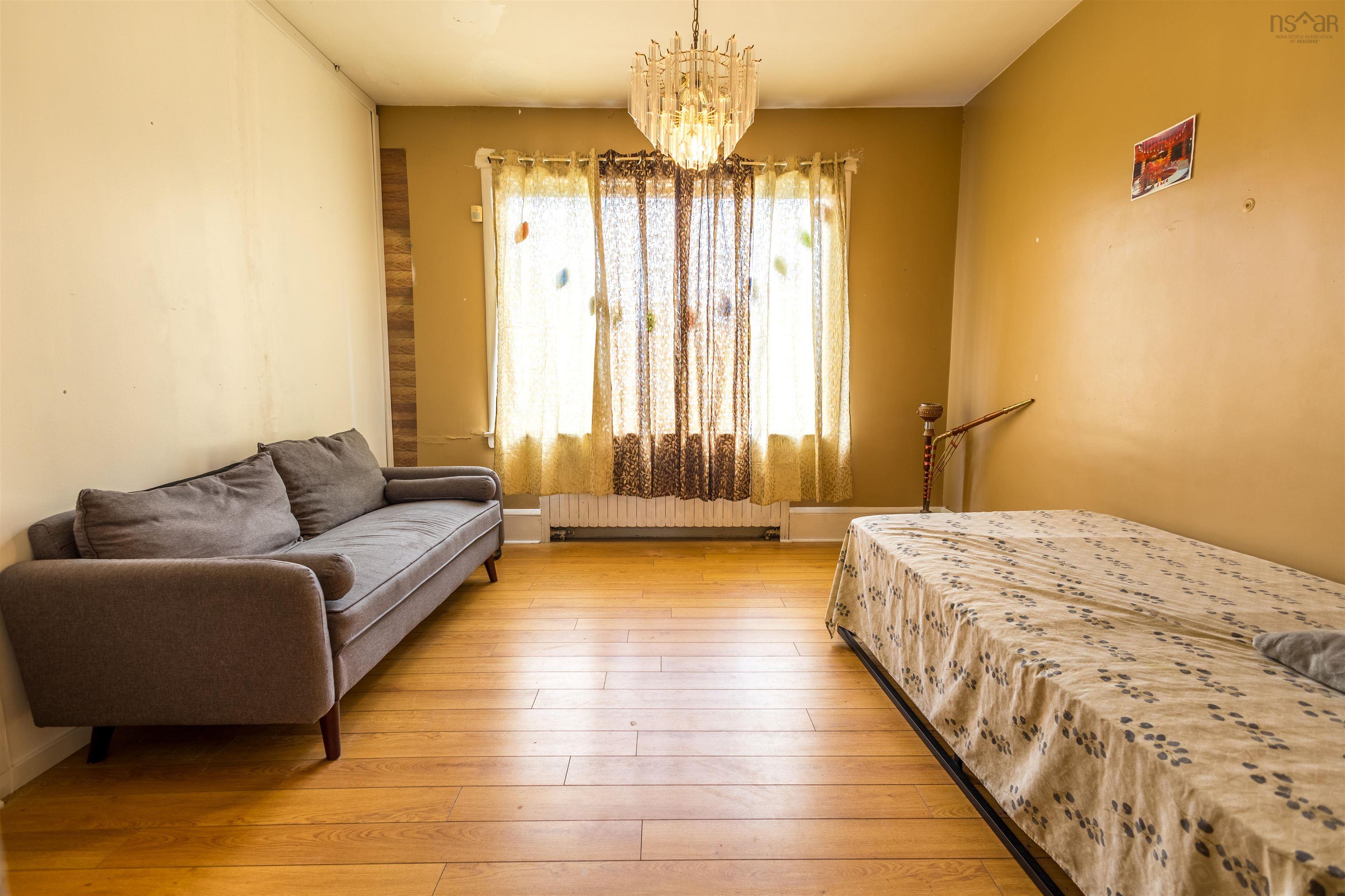 $189,000.00: 324 York Street, Glace Bay