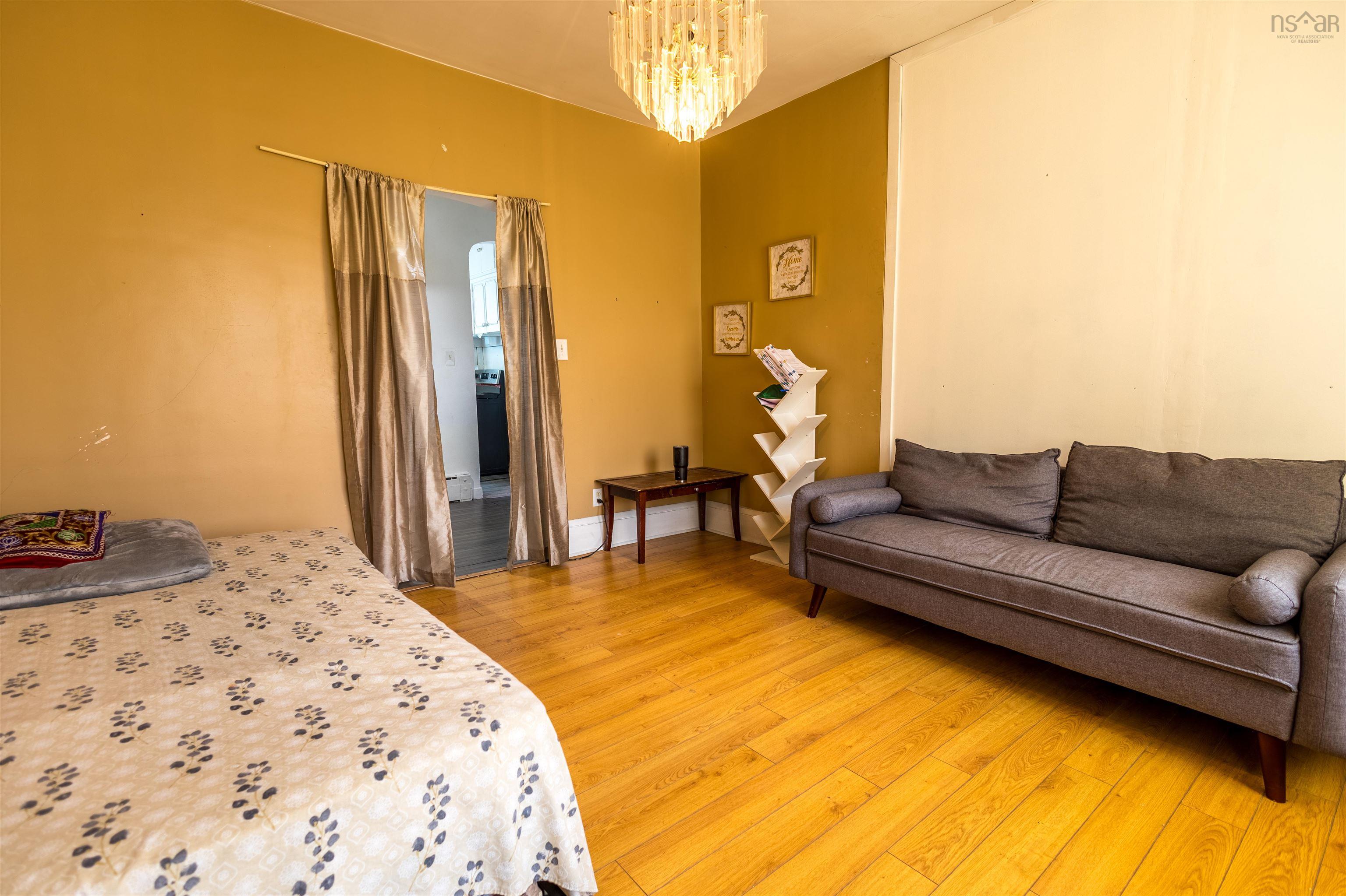 $189,000.00: 324 York Street, Glace Bay