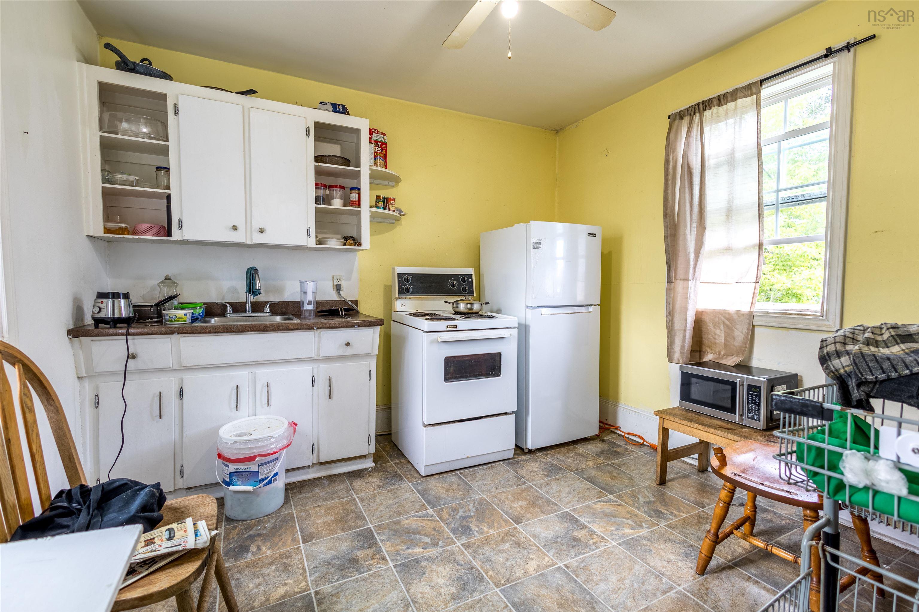 $189,000.00: 324 York Street, Glace Bay