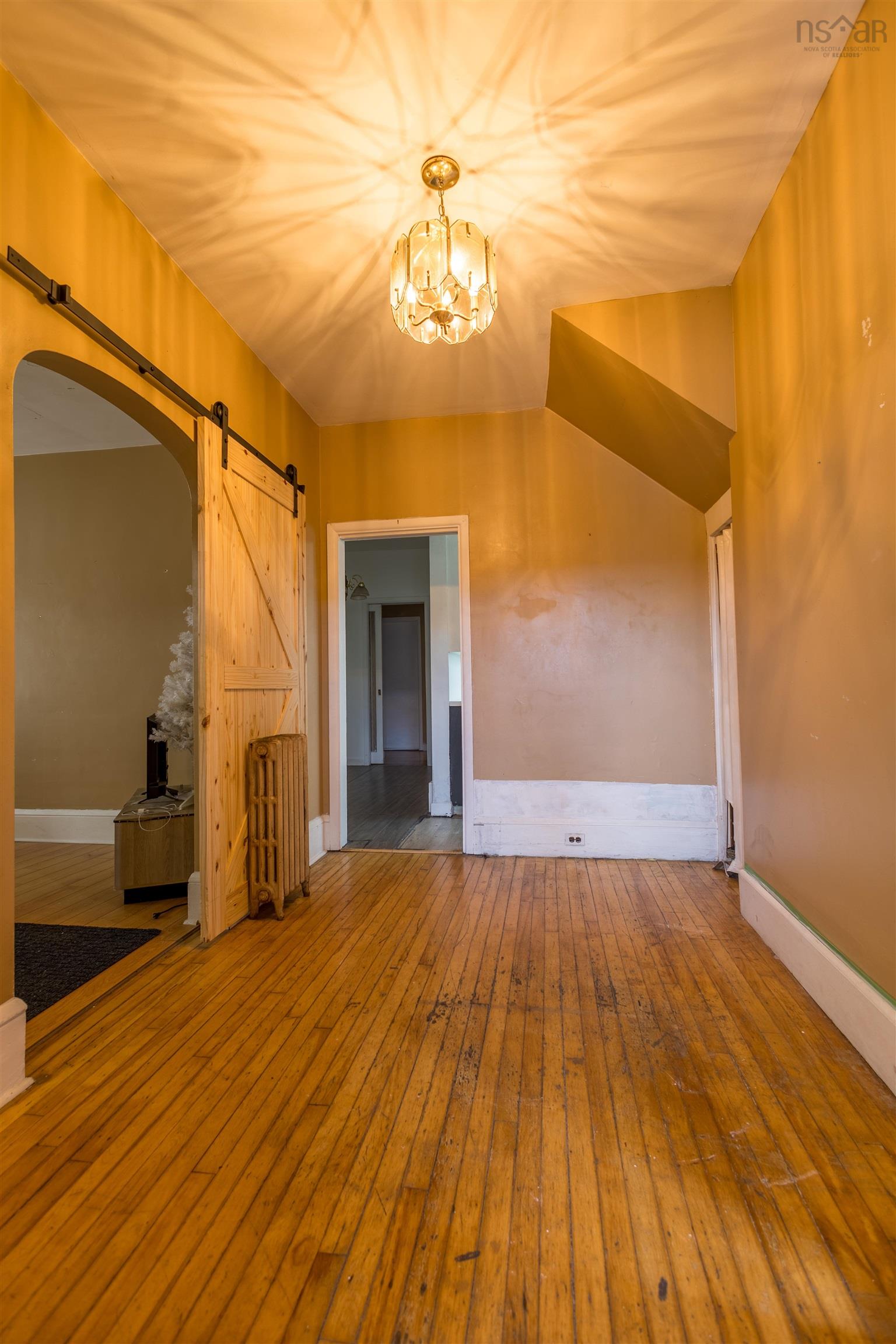 $189,000.00: 324 York Street, Glace Bay