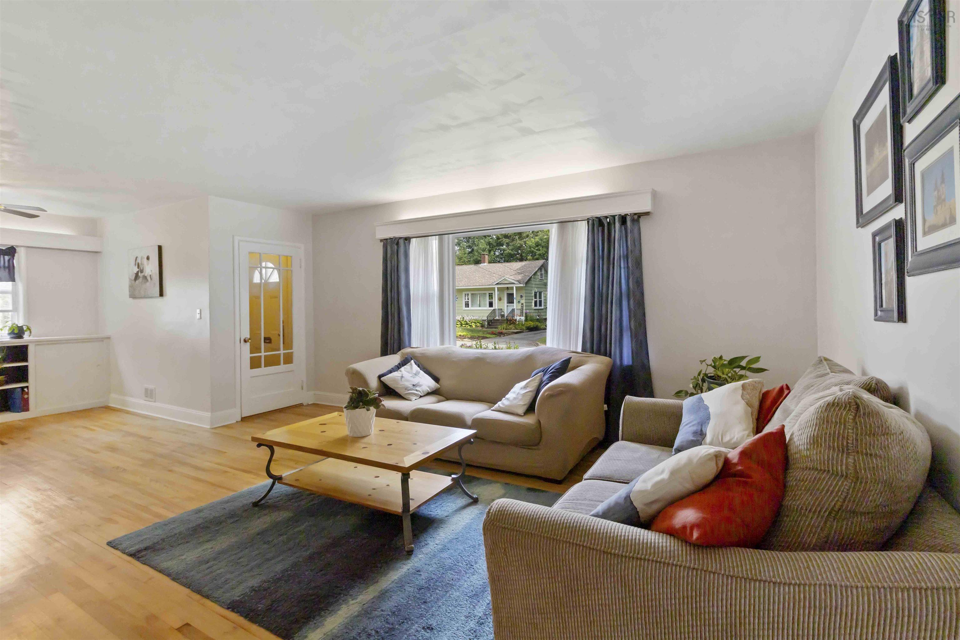 $399,900.00: 163 Crescent Street, Bridgewater