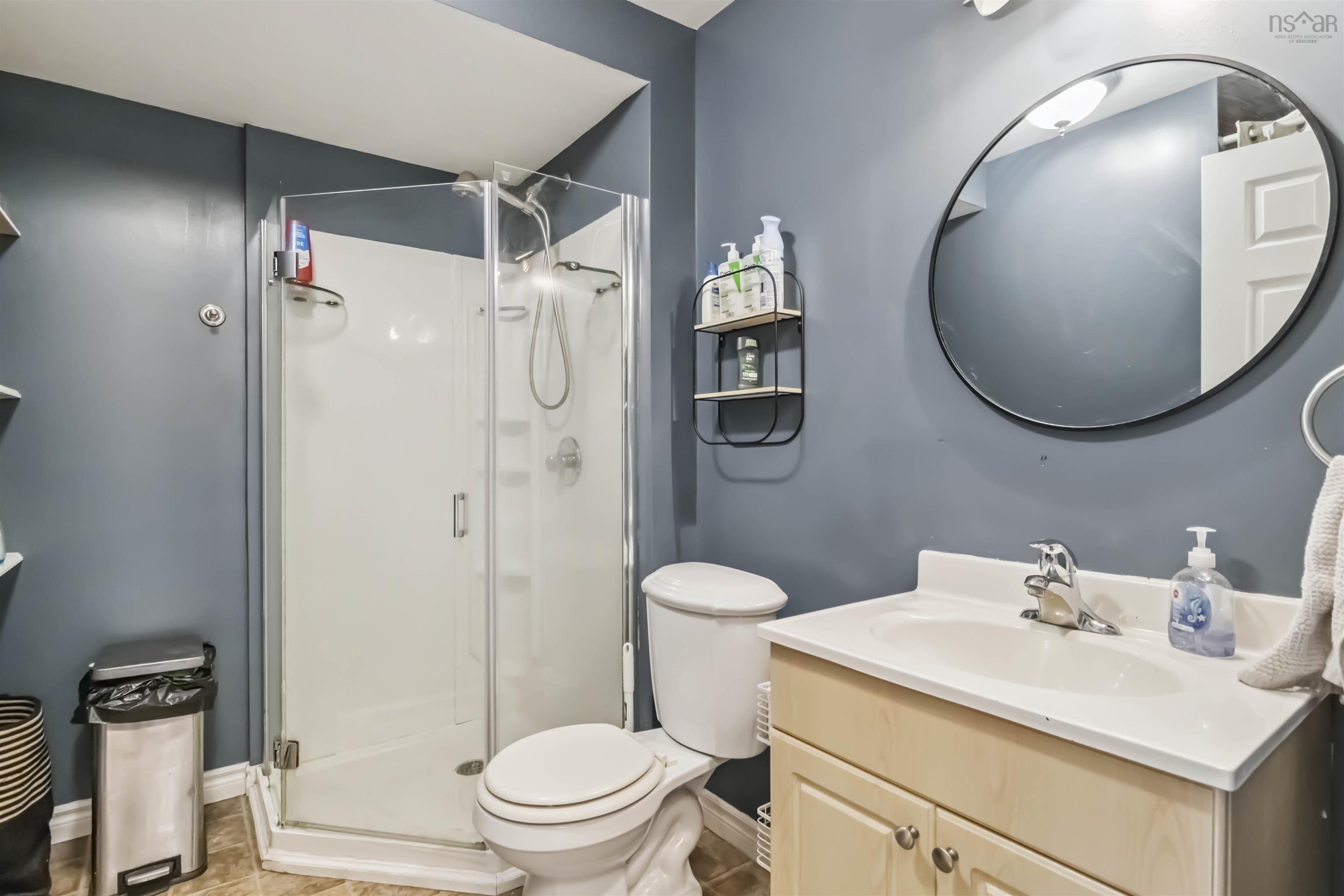 $429,900.00: 8 Green Road, Lantz