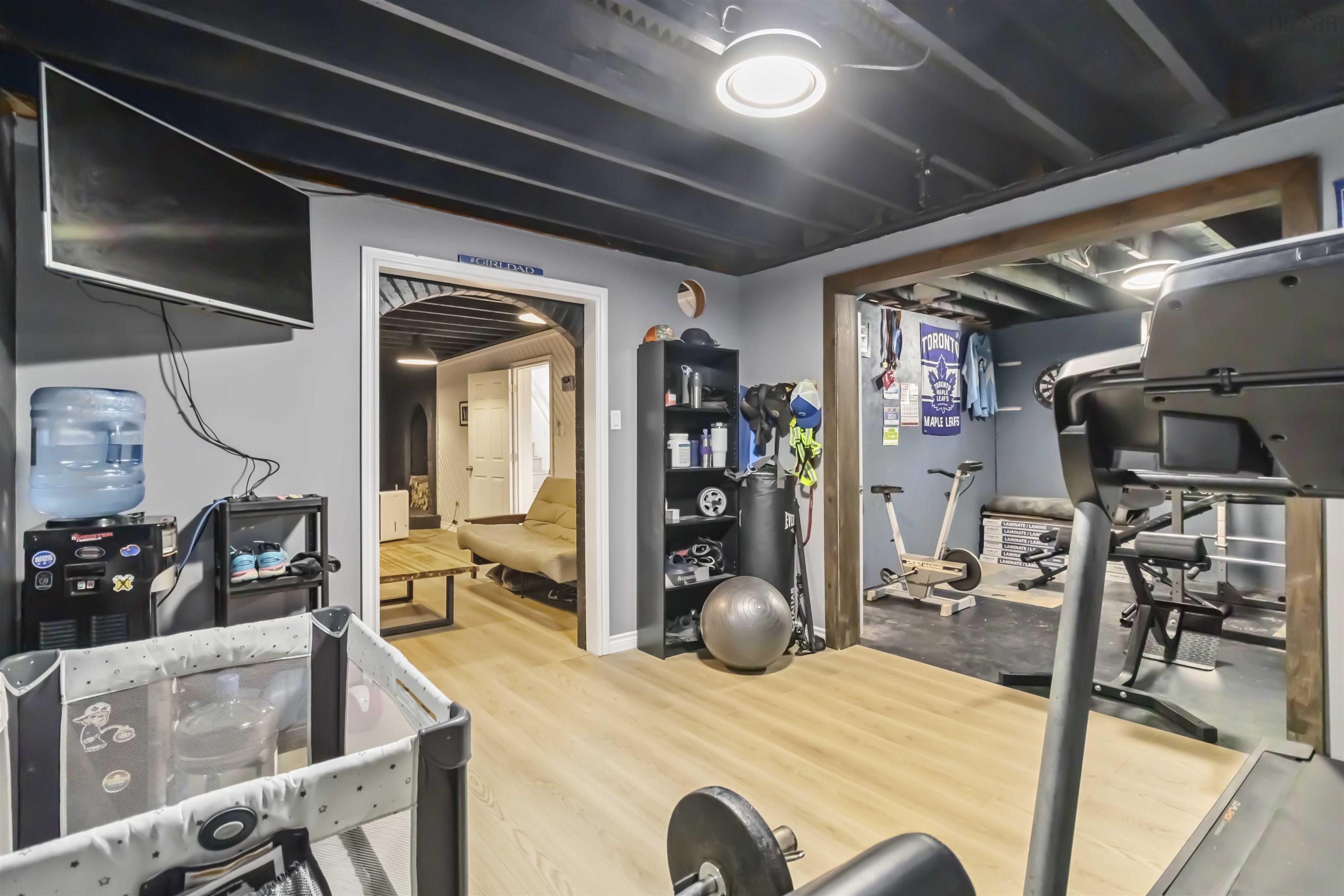 $429,900.00: 8 Green Road, Lantz