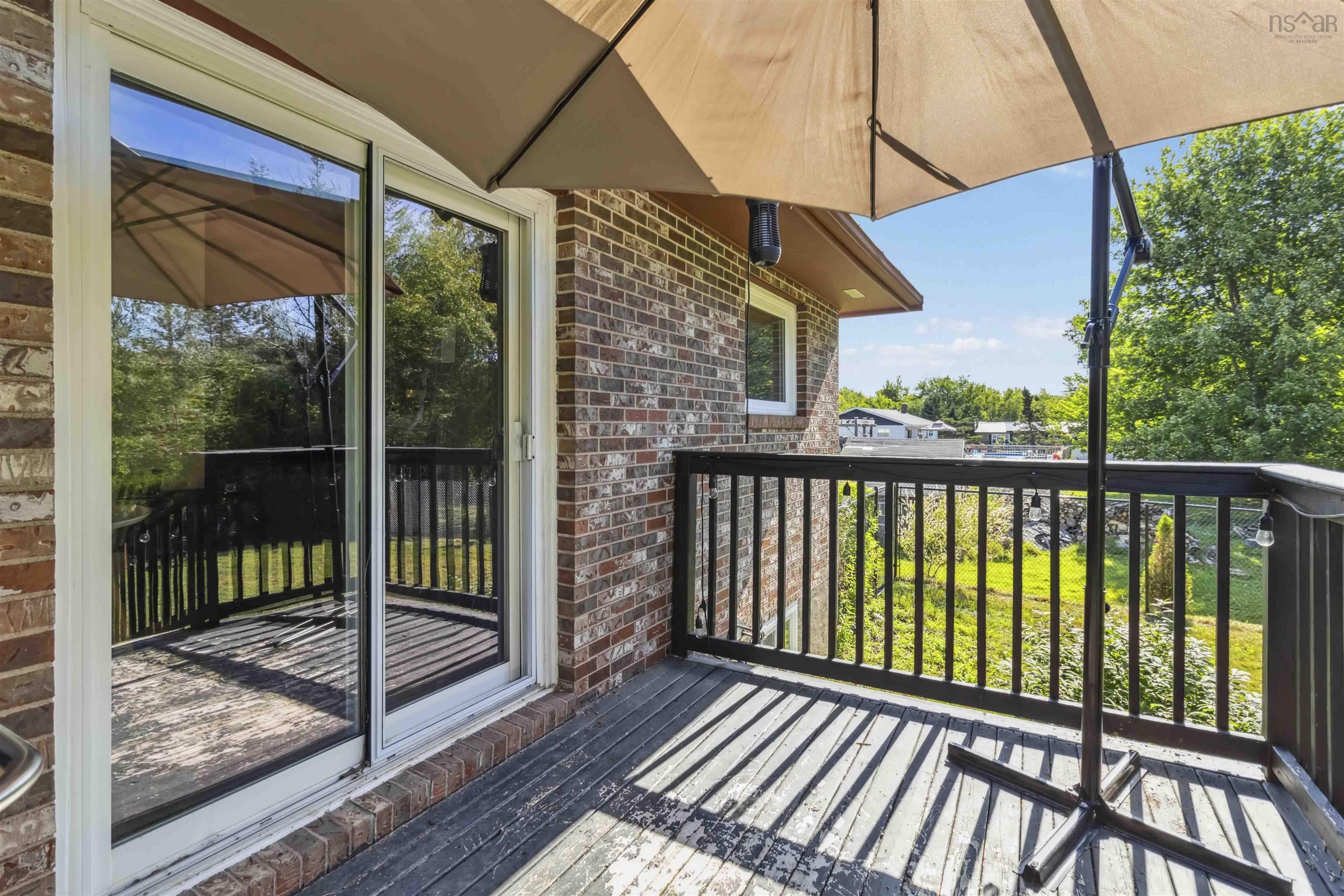 $429,900.00: 8 Green Road, Lantz