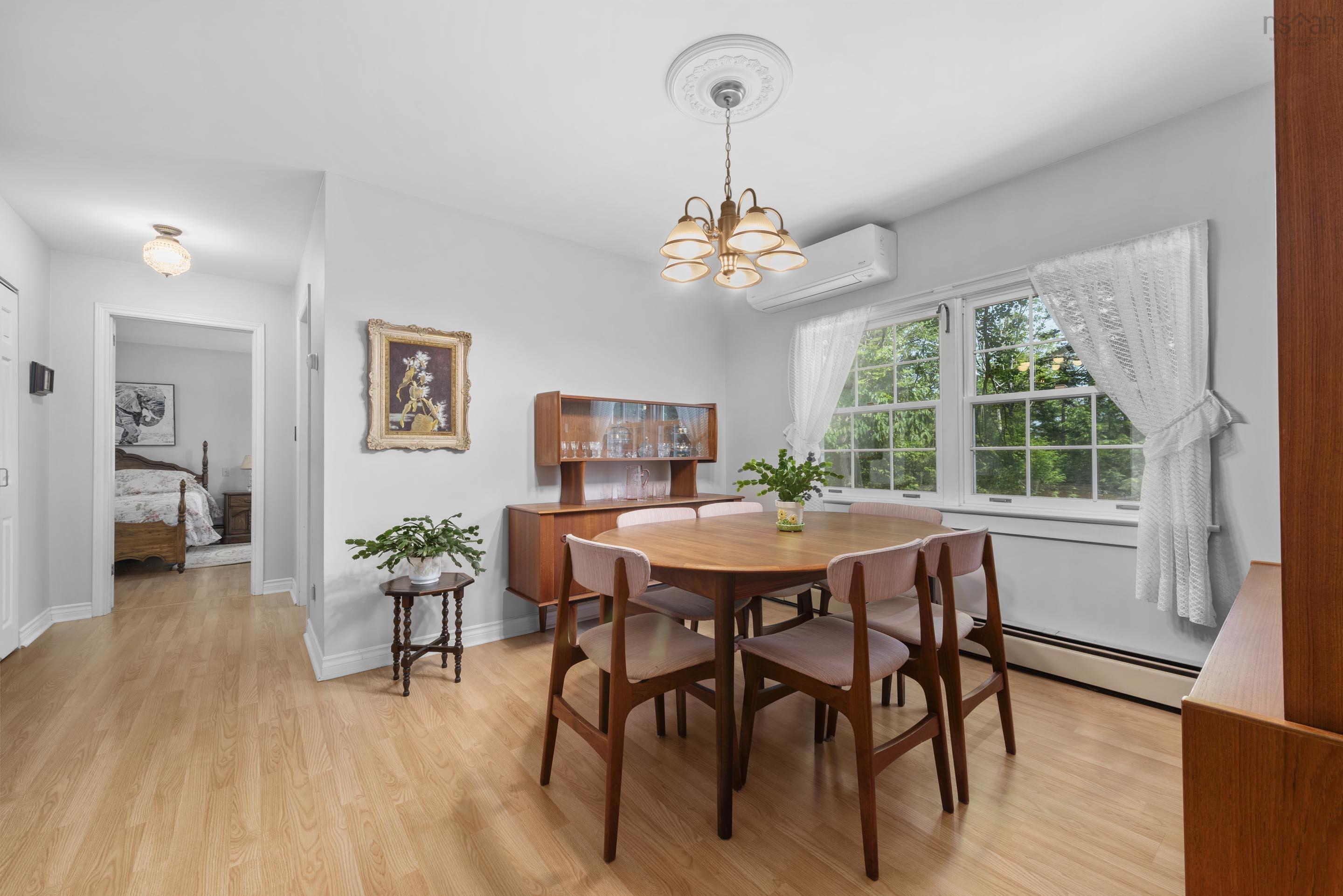 $779,900.00: 54 Halfway Lake Drive, Hammonds Plains