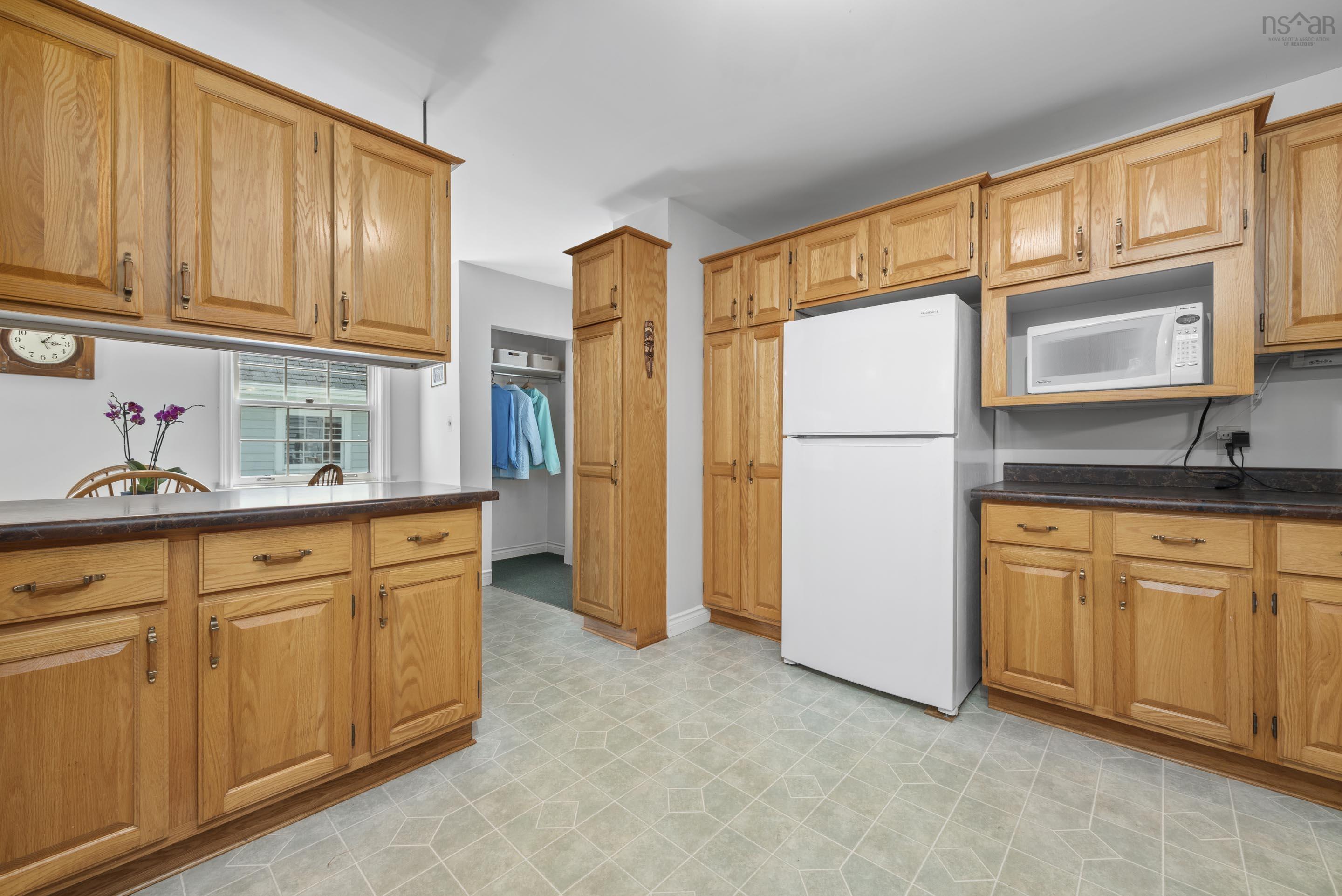 $779,900.00: 54 Halfway Lake Drive, Hammonds Plains