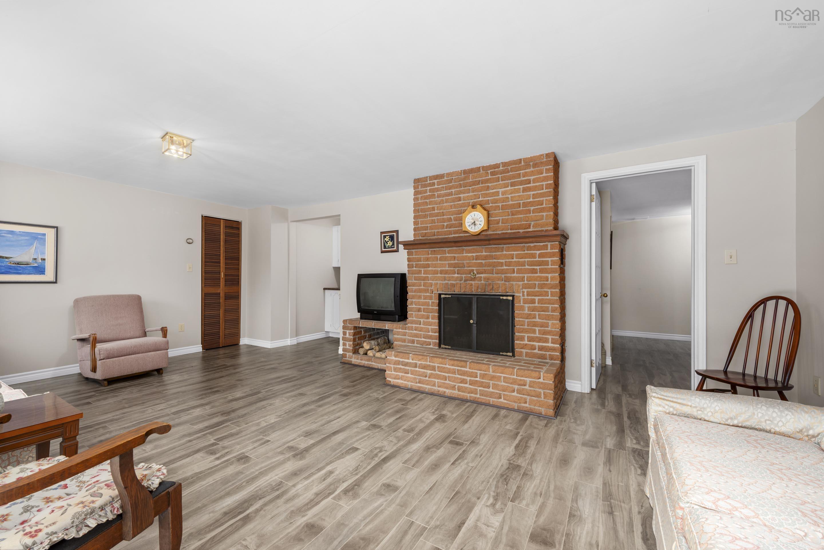 $779,900.00: 54 Halfway Lake Drive, Hammonds Plains