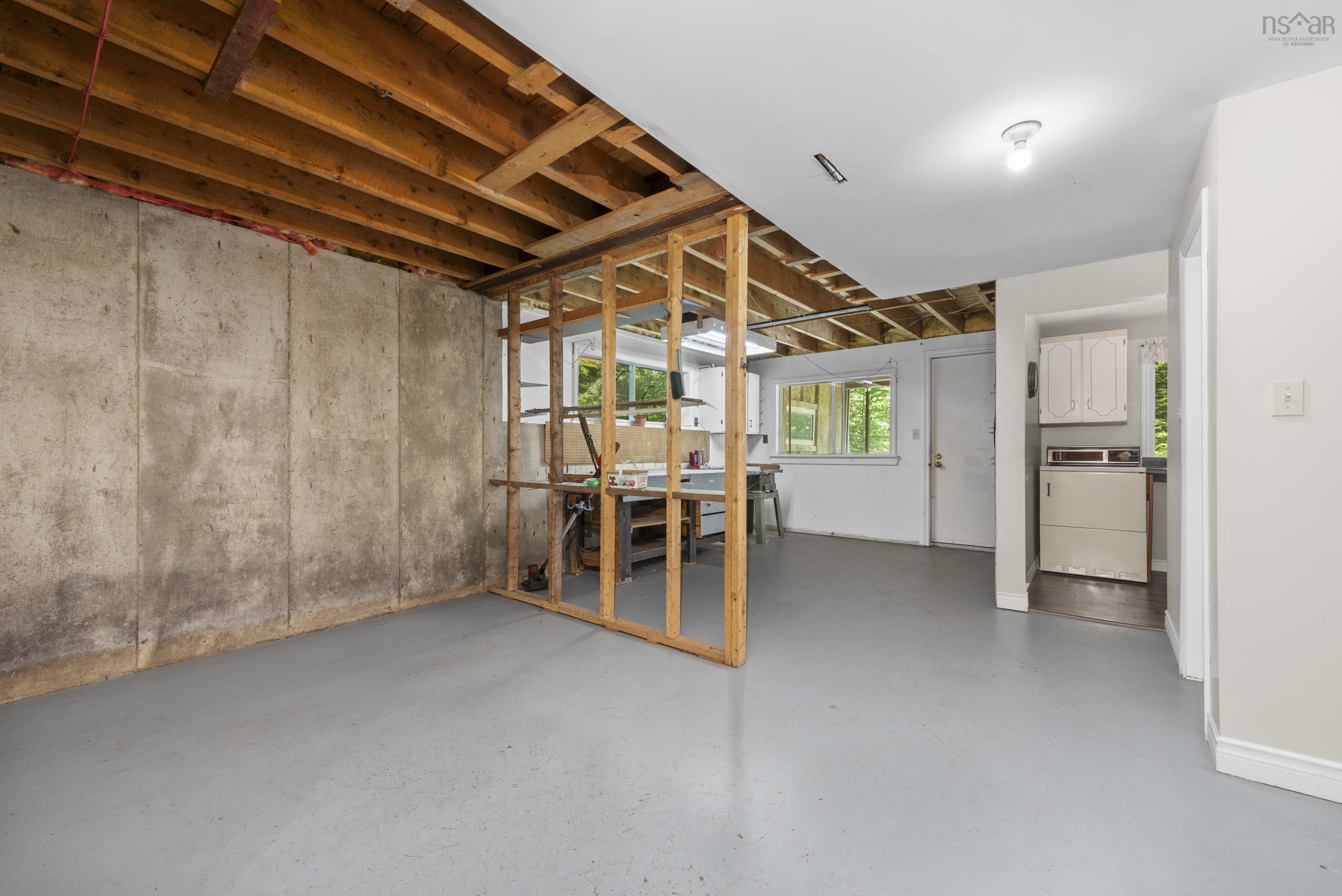 $779,900.00: 54 Halfway Lake Drive, Hammonds Plains