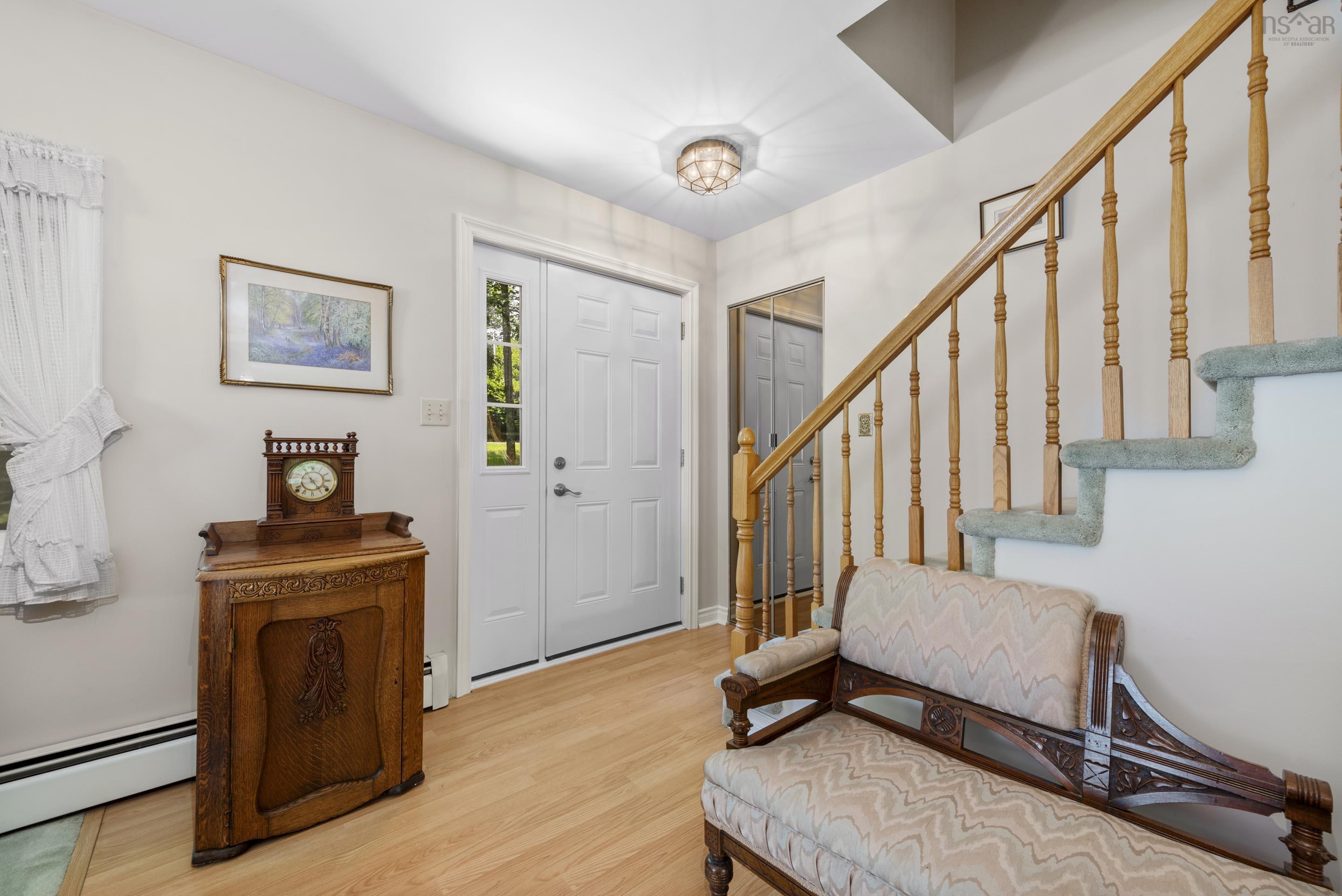 $779,900.00: 54 Halfway Lake Drive, Hammonds Plains