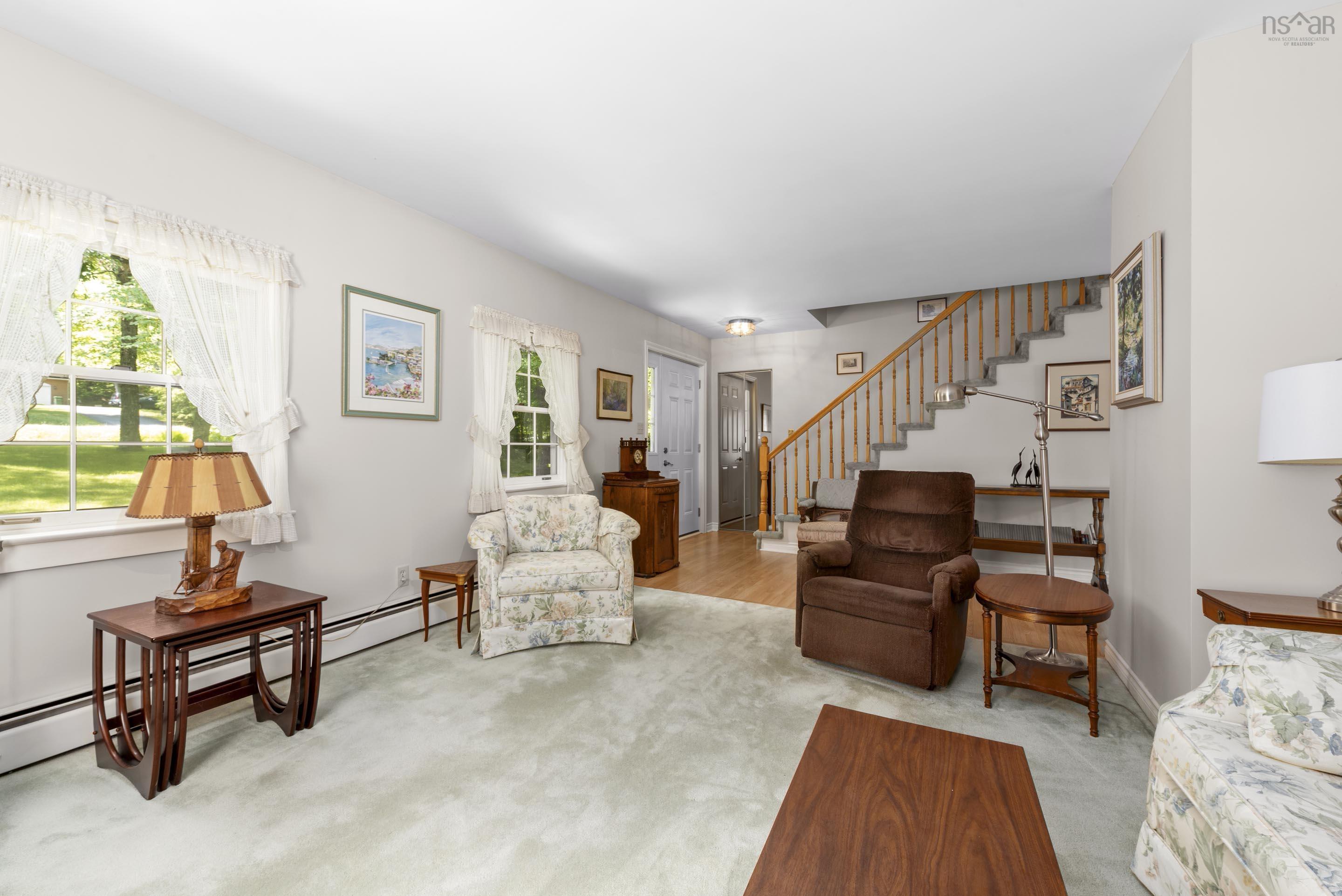 $779,900.00: 54 Halfway Lake Drive, Hammonds Plains