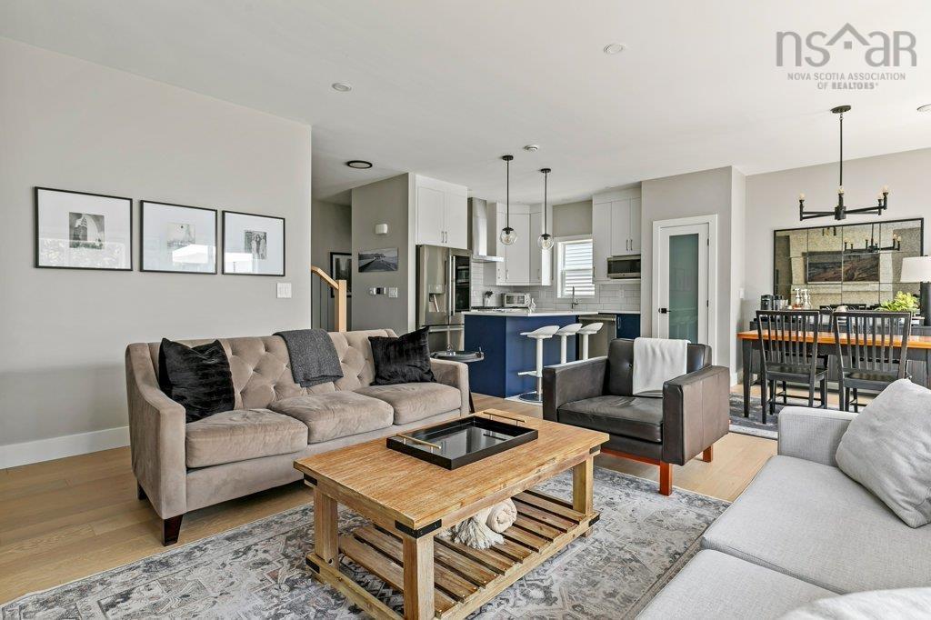 $959,900.00: 269 Talus Avenue, Bedford