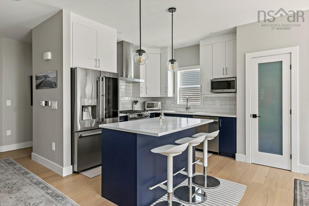 $959,900.00: 269 Talus Avenue, Bedford