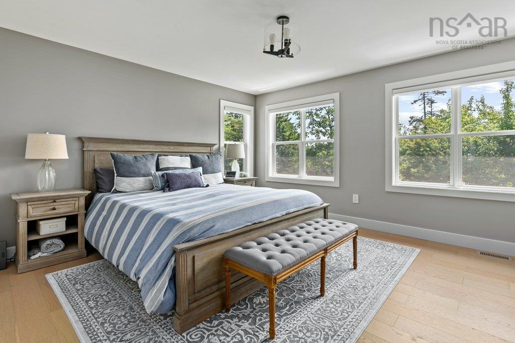 $959,900.00: 269 Talus Avenue, Bedford