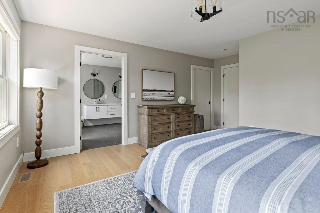 $959,900.00: 269 Talus Avenue, Bedford