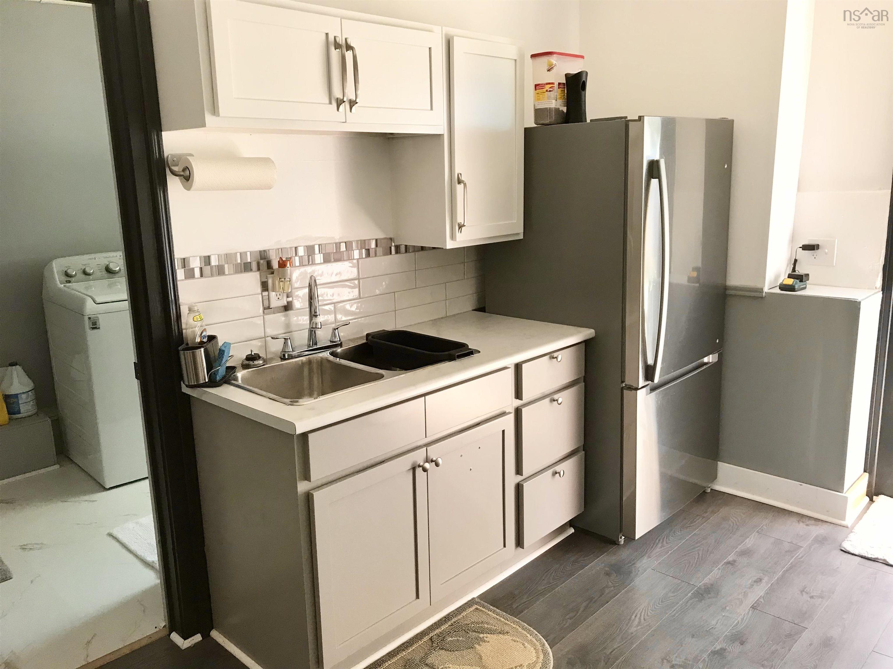 $249,900.00: 31 Barnard Street, Yarmouth