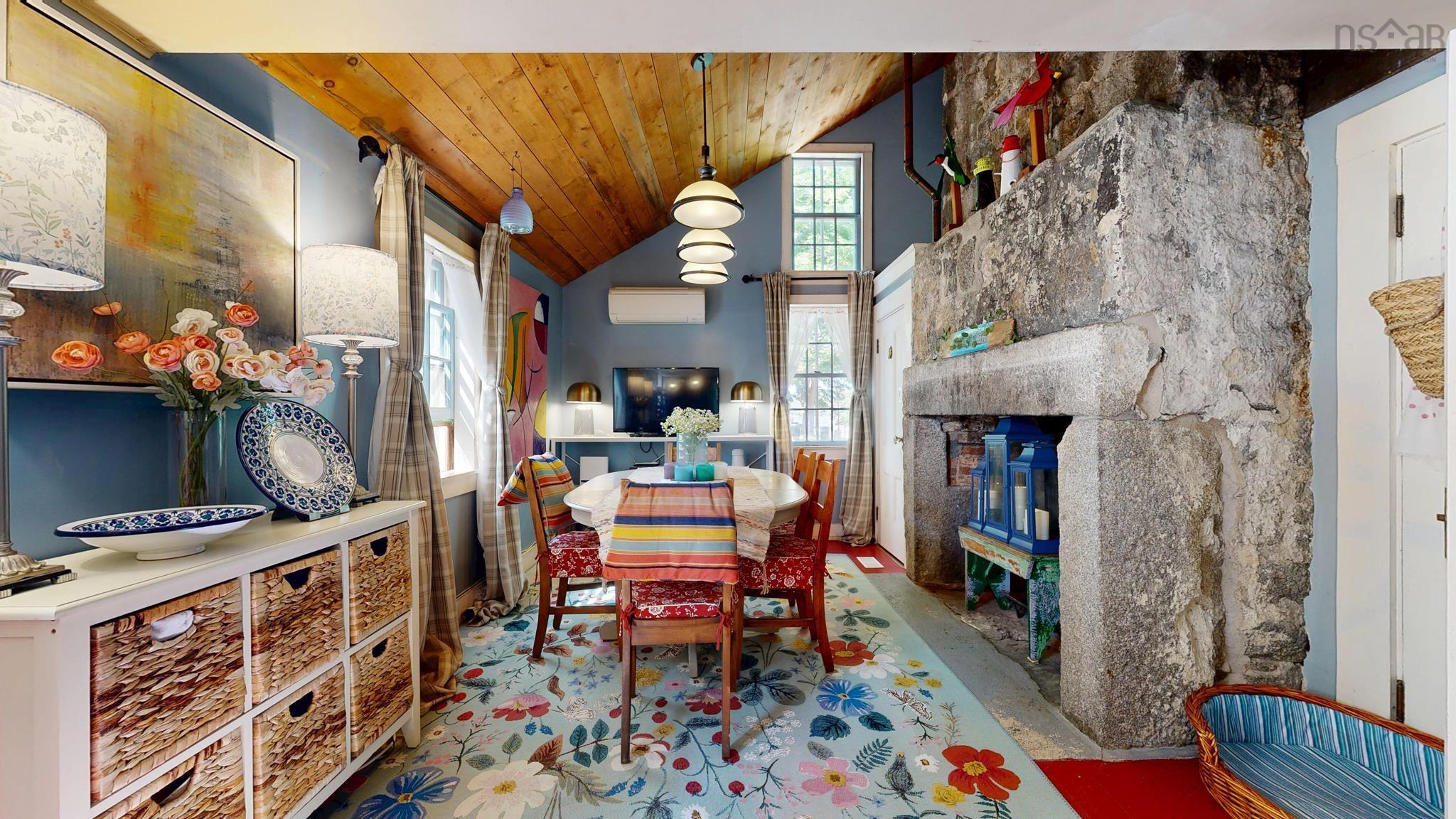 $419,000.00: 17 George Street, Shelburne