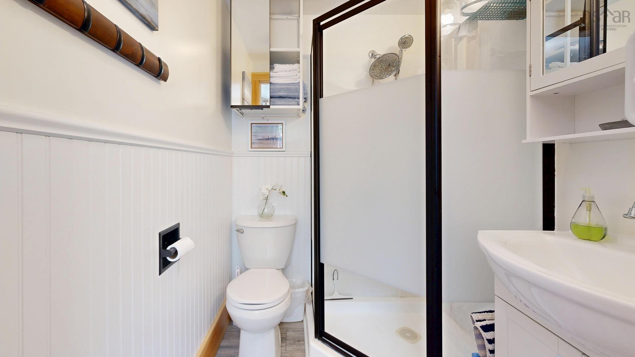 $419,000.00: 17 George Street, Shelburne