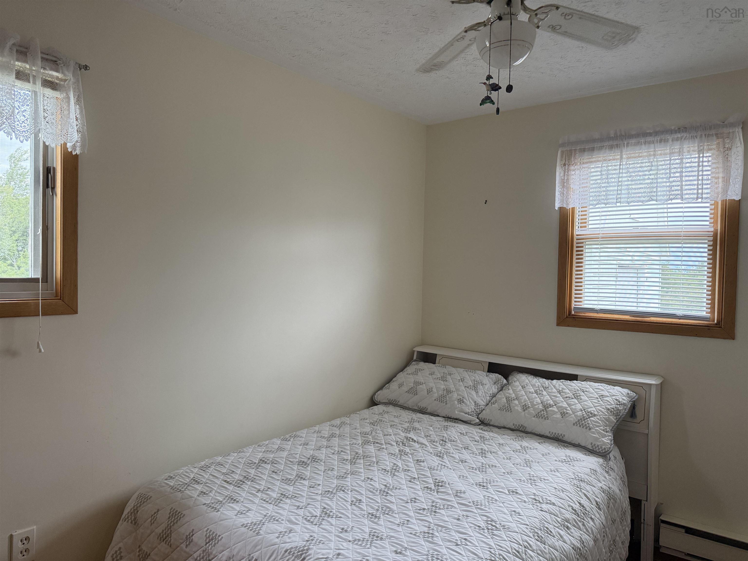 $285,000.00: 45 Murdocks Lane, Ponds