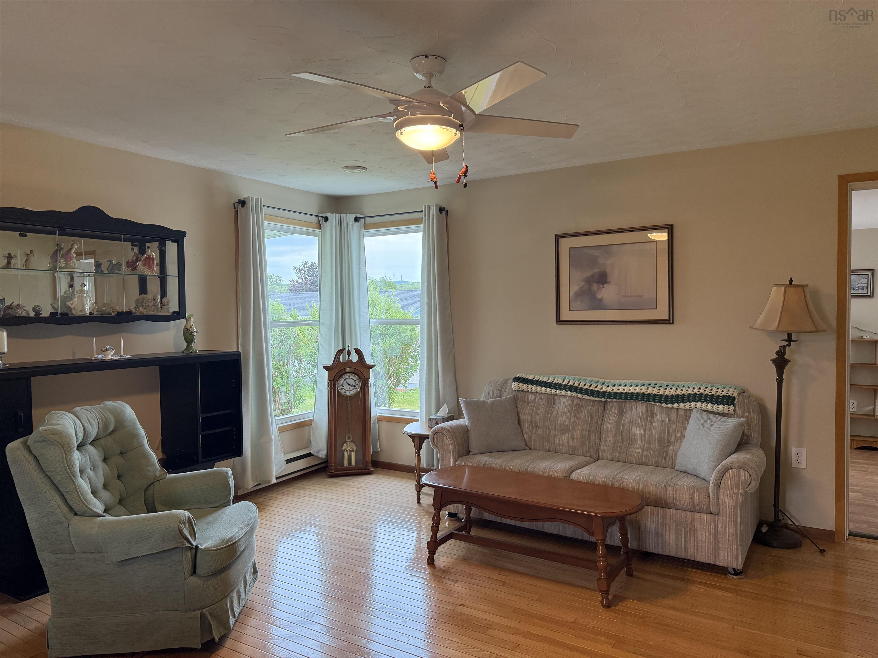 $285,000.00: 45 Murdocks Lane, Ponds