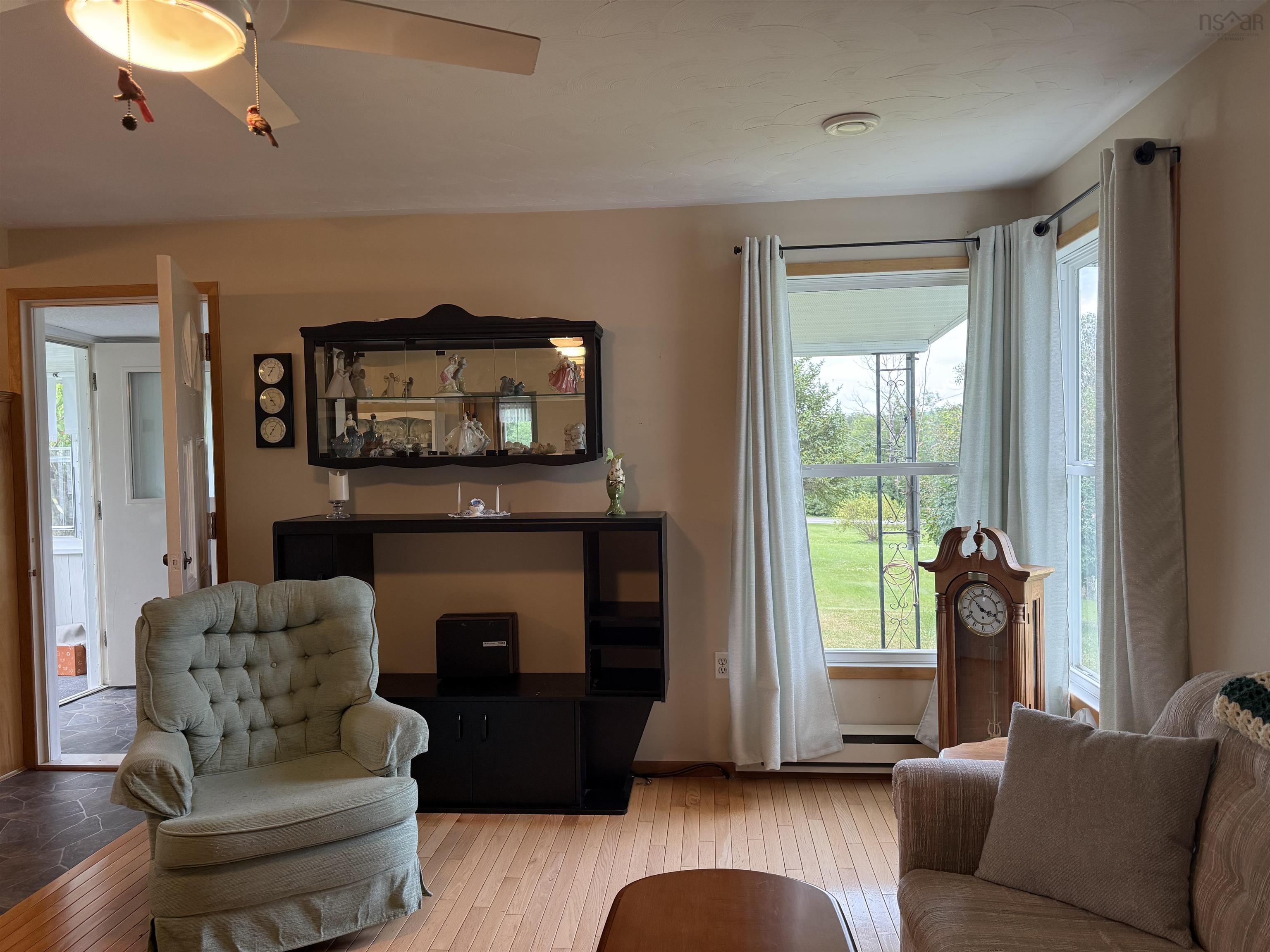 $285,000.00: 45 Murdocks Lane, Ponds