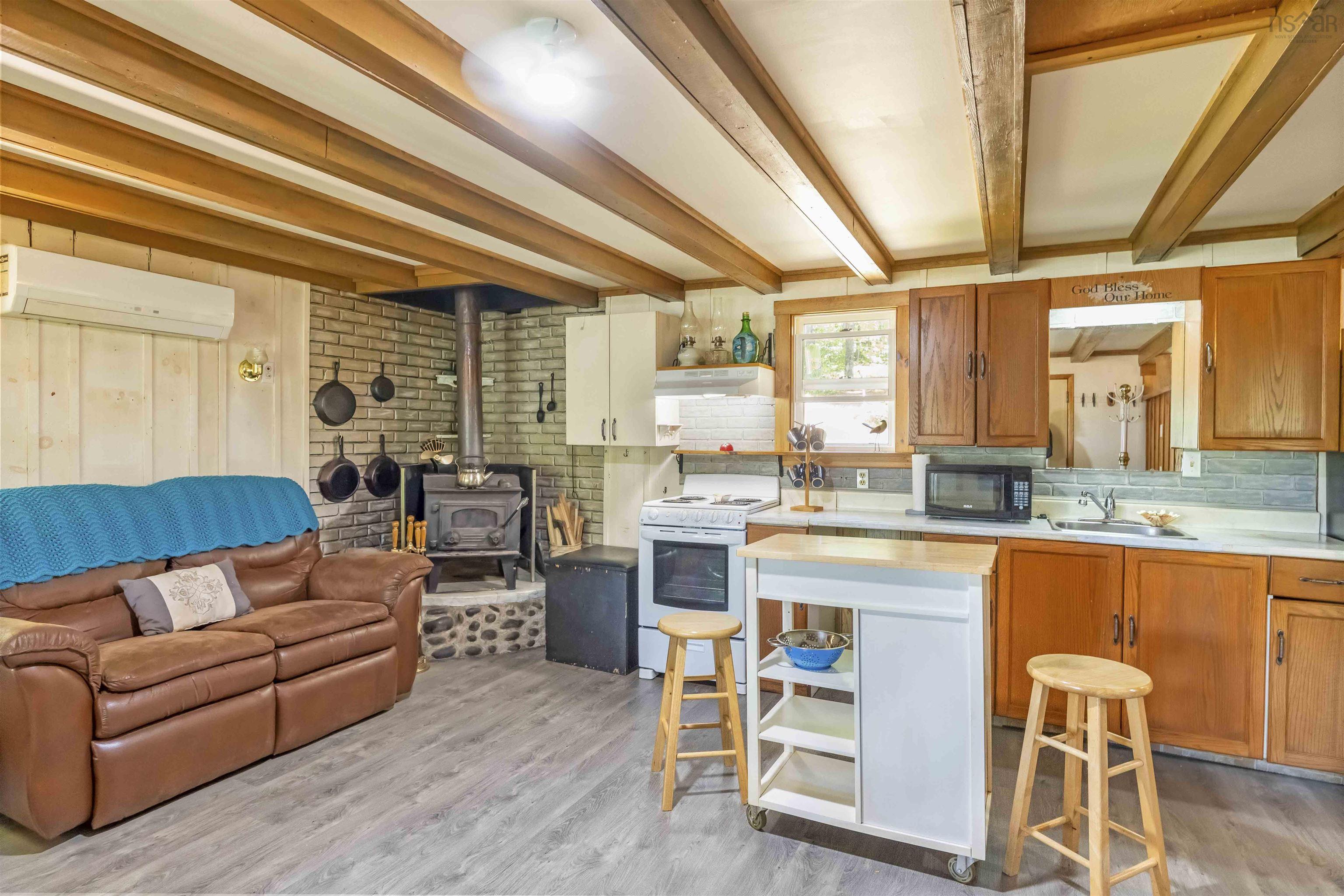 $239,000.00: 51 Beaver Bank Drive, Forties