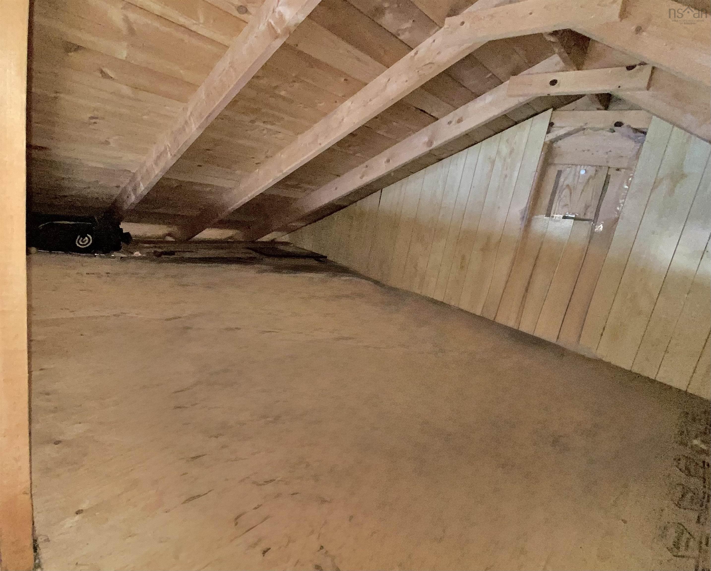 $169,900.00: Little Lake, Upper Lakeville