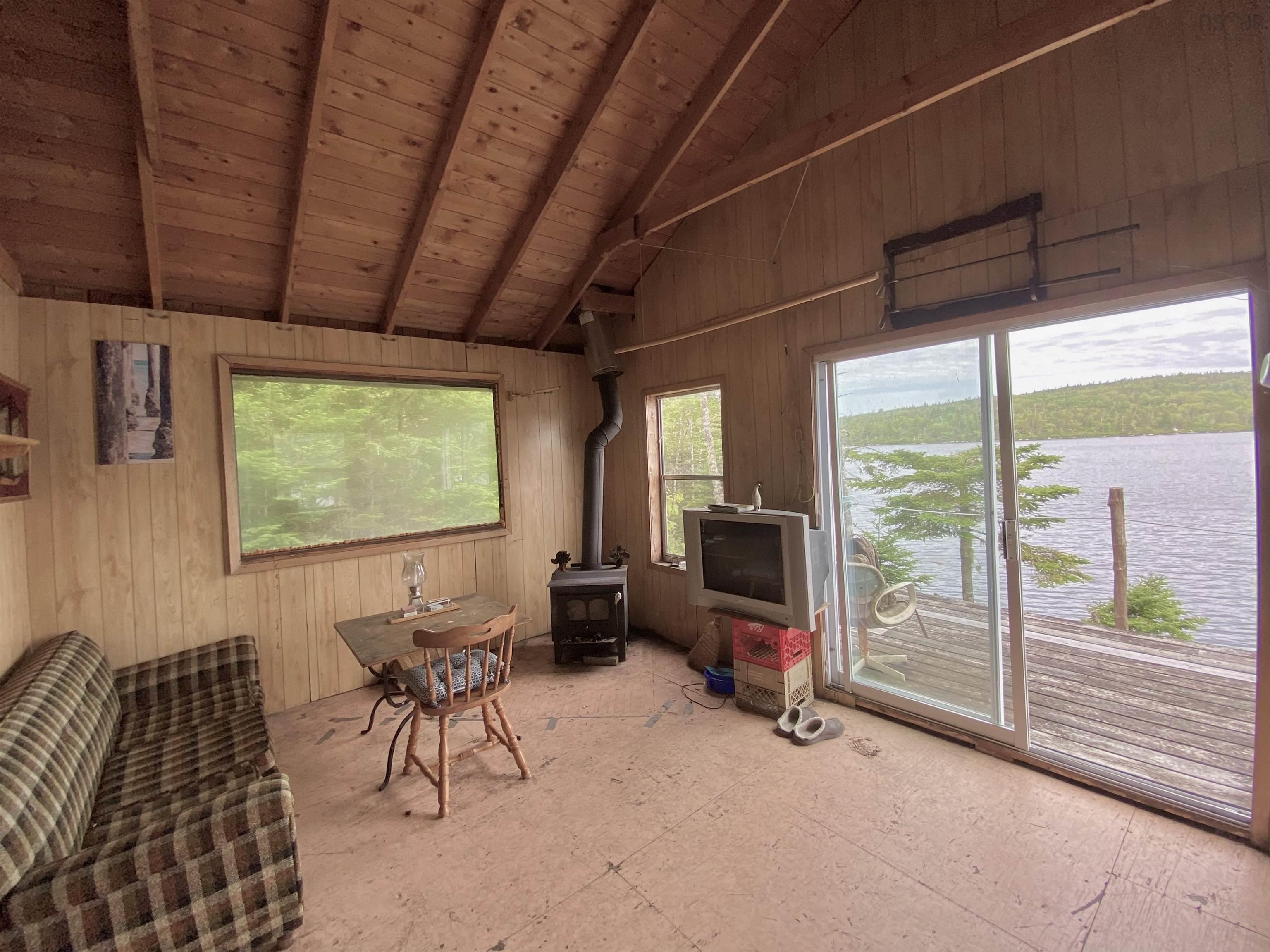 $169,900.00: Little Lake, Upper Lakeville