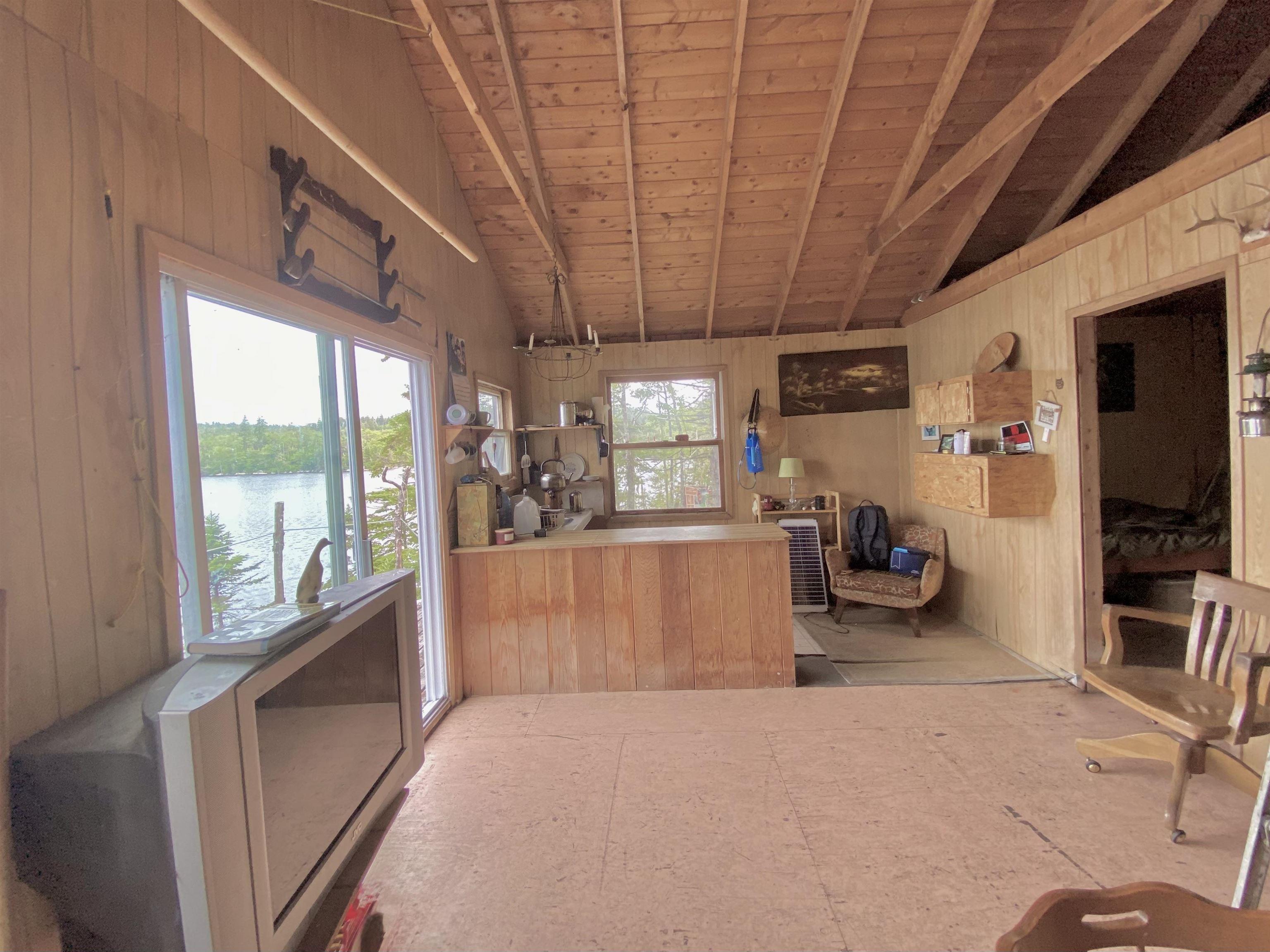 $169,900.00: Little Lake, Upper Lakeville