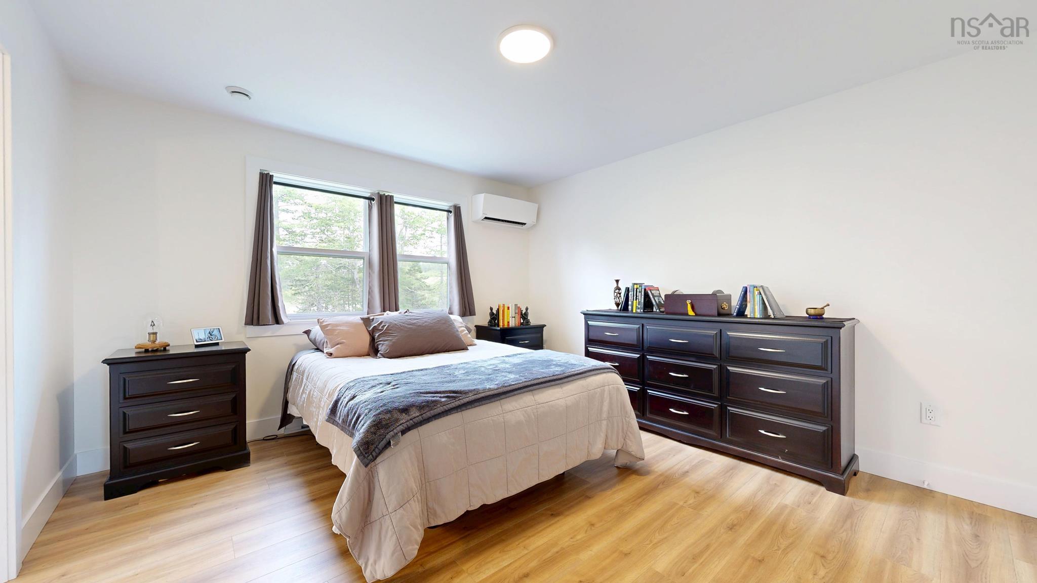 $699,900.00: 487 Wisteria Lane, Upper Tantallon