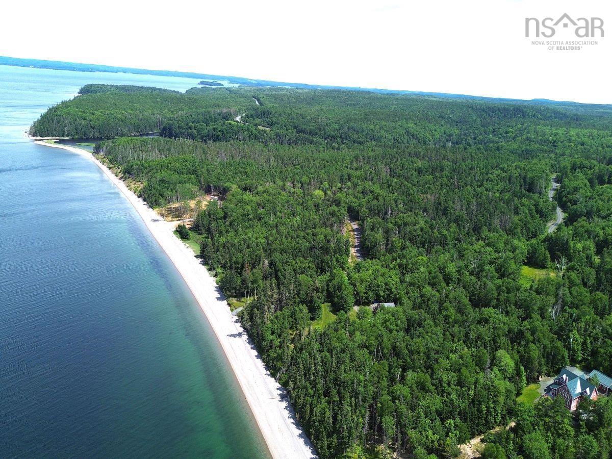 $69,950.00: Nature Dream Boulevard, Roberta