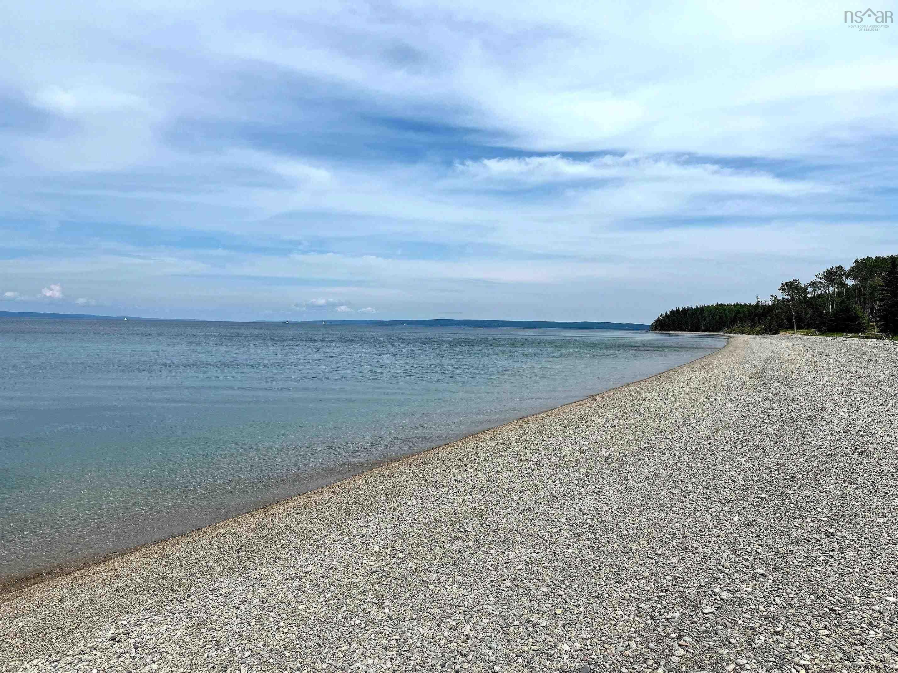 $69,950.00: Nature Dream Boulevard, Roberta